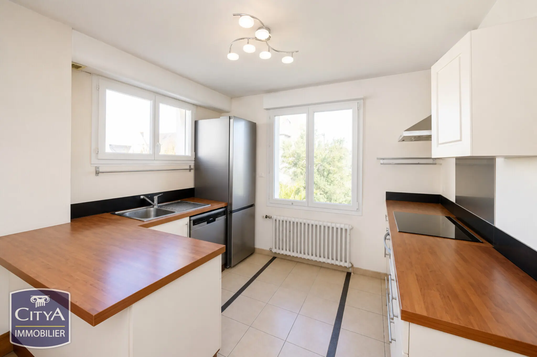 Photo 5 Maison 6 pièces 132m²