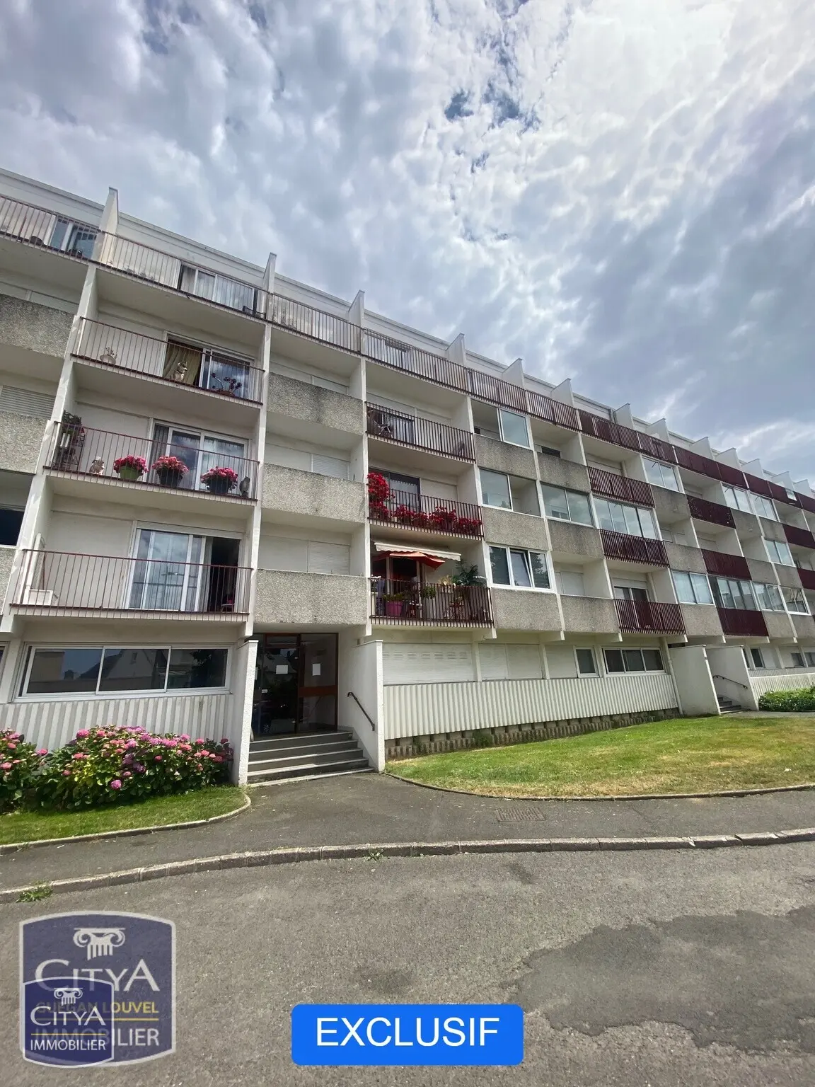 Photo 1 Appartement 4 pièces 77m²