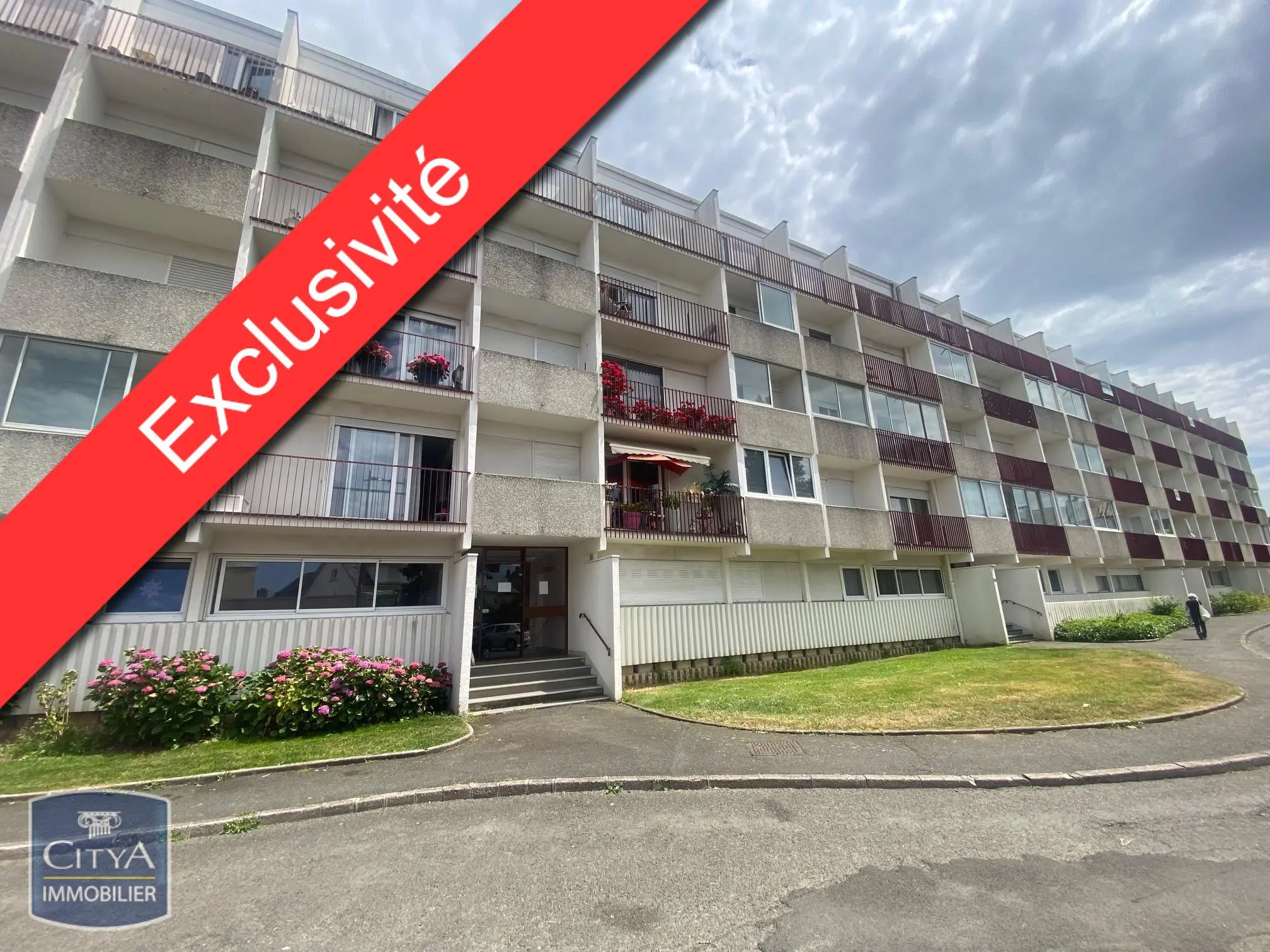 Photo 1 Appartement 4 pièces 77m²