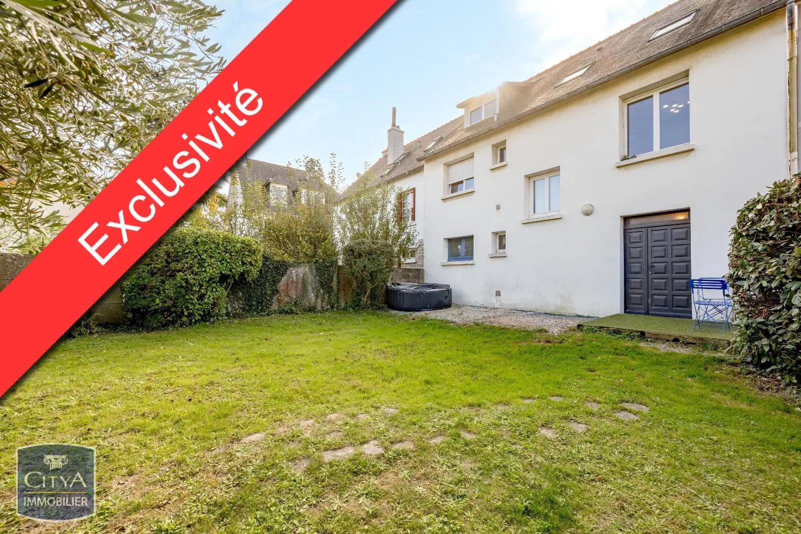 Photo 1 Maison 6 pièces 132m²