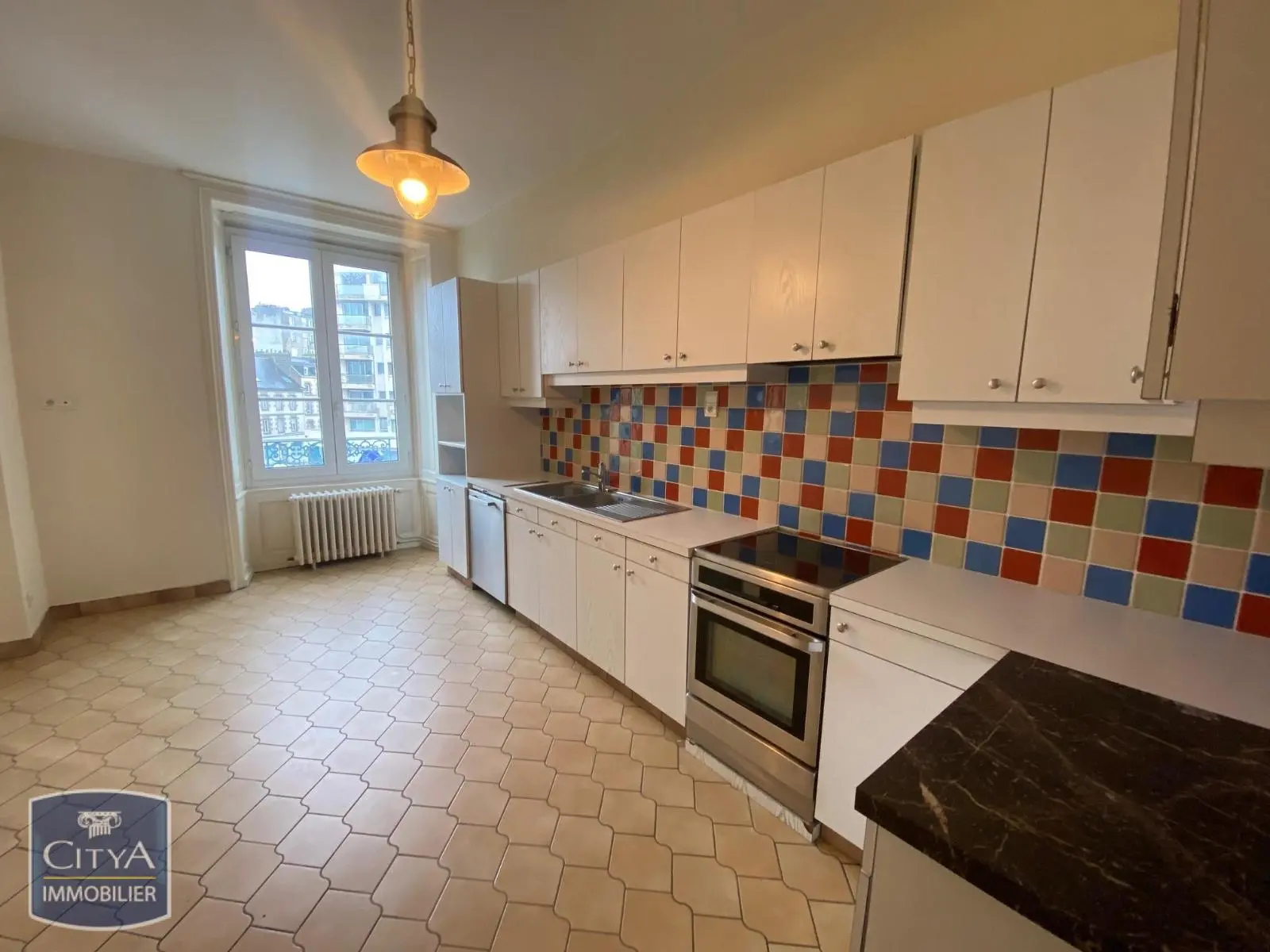 Photo 3 Appartement 6 pièces 168m²