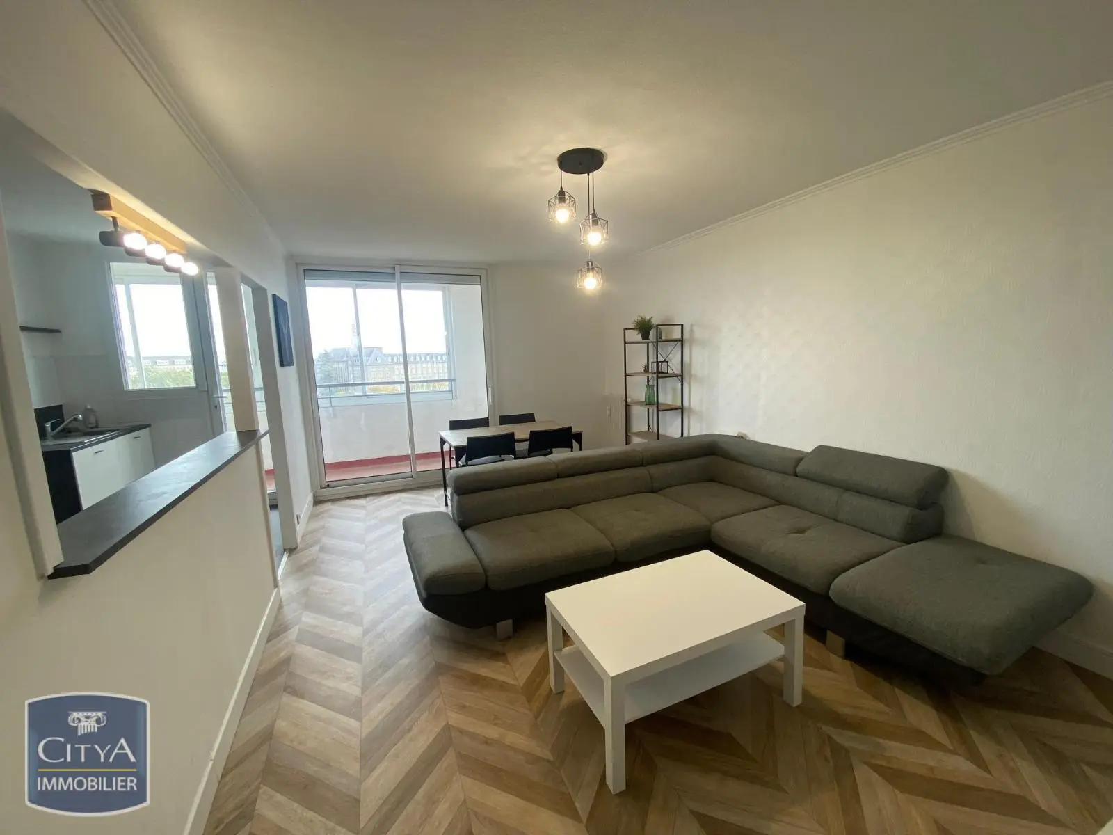 Photo 2 Appartement 5 pièces 94.4m²