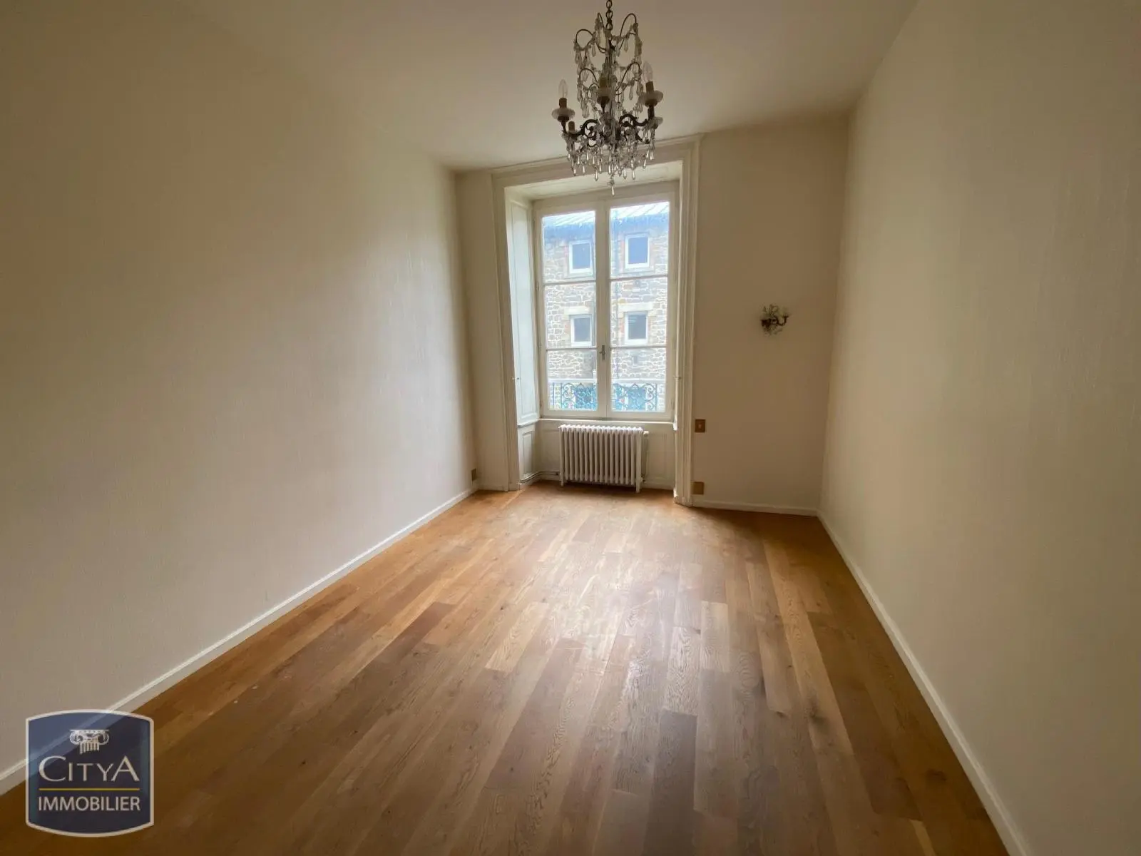 Photo 8 Appartement 6 pièces 168m²