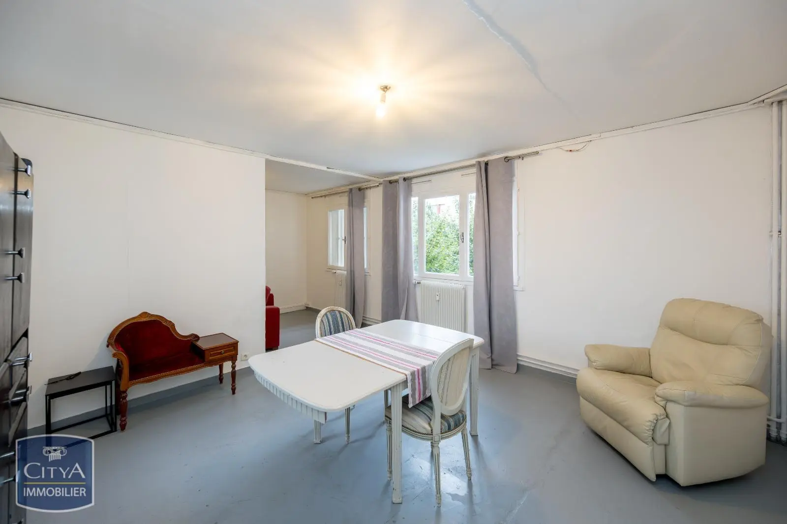 Photo 2 Appartement 4 pièces 76.48m²