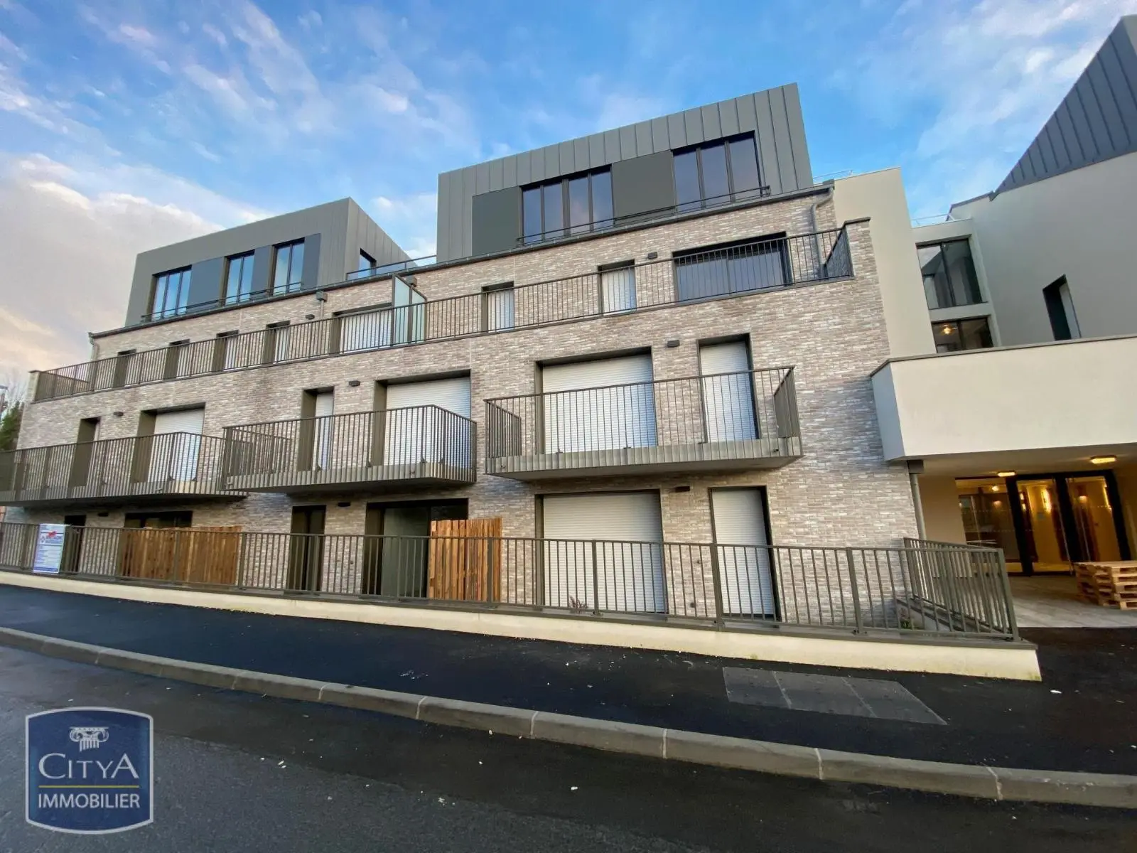 Photo 3 Appartement 5 pièces 134m²