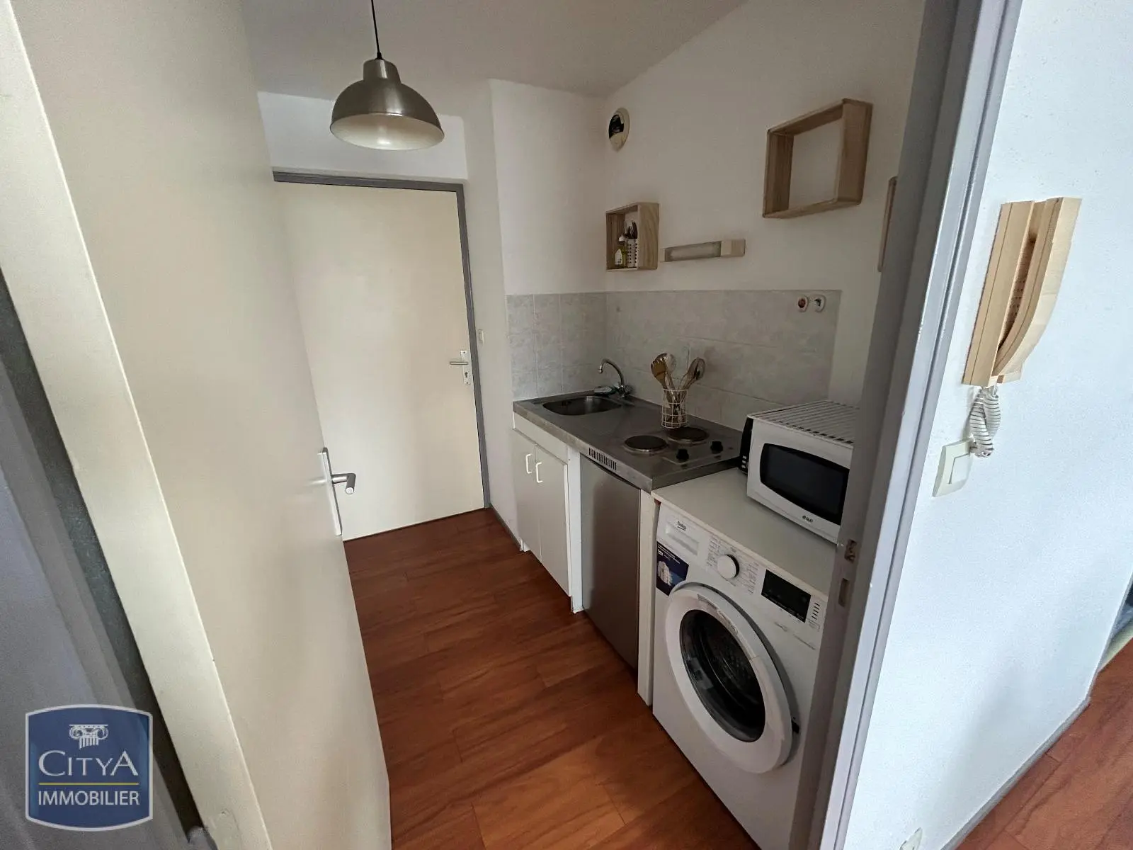 Photo 2 Appartement 1 pièce 24.25m²