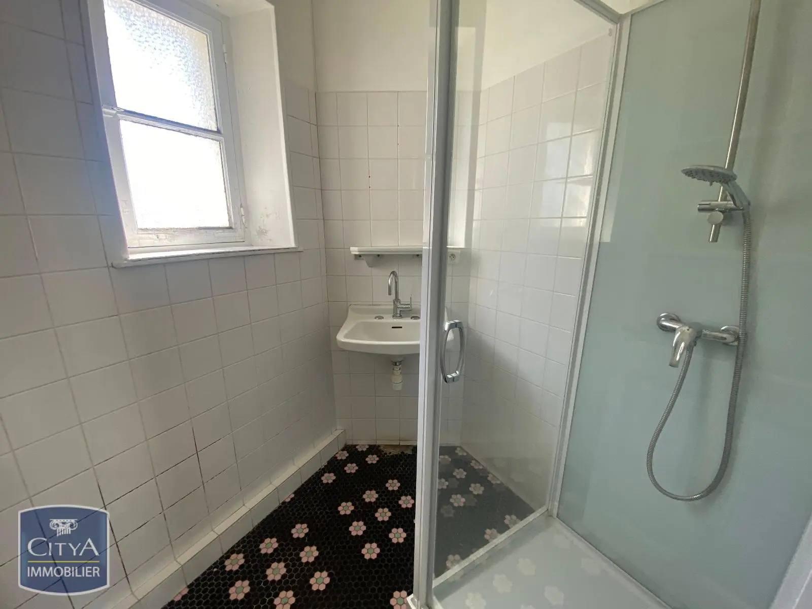 Photo 11 Immeuble 200m²