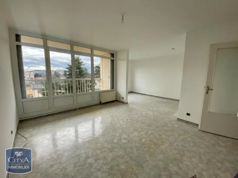 Photo 1 Appartement 4 pièces 82m²