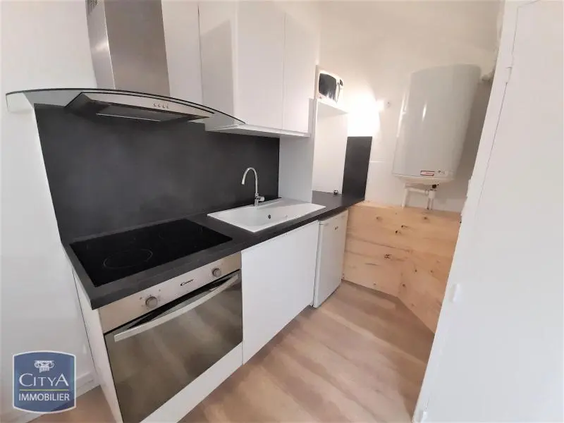 Photo 2 Appartement 2 pièces 15.56m²