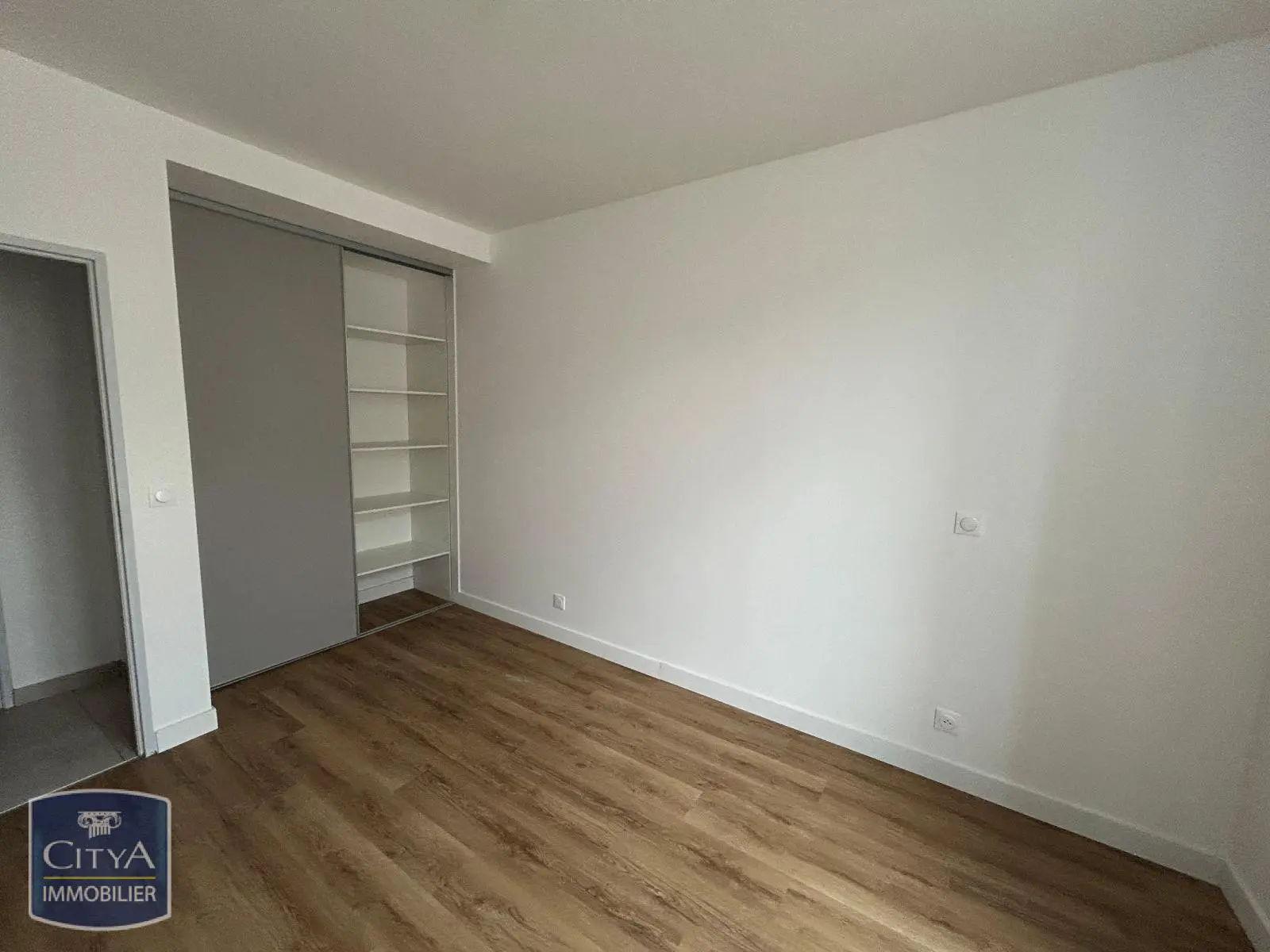 Photo 1 Appartement 3 pièces 75.87m²