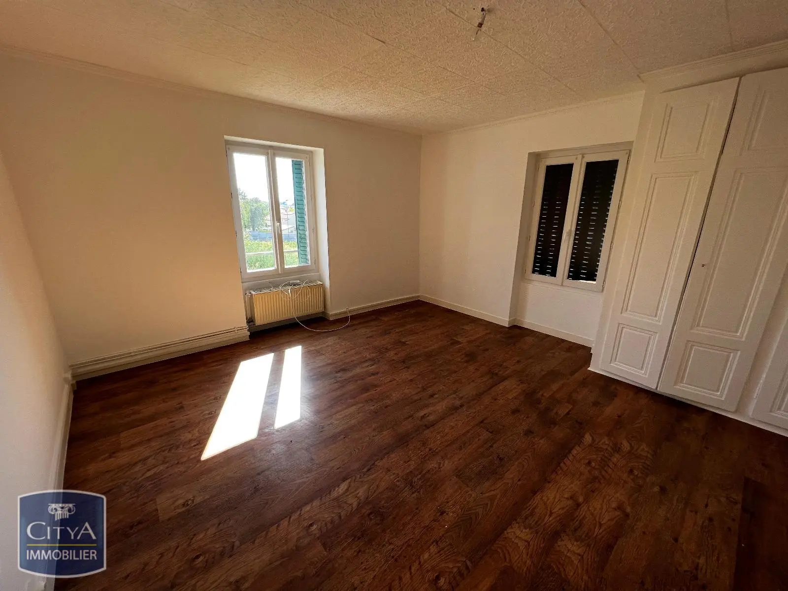 Photo 1 Appartement 2 pièces 64m²