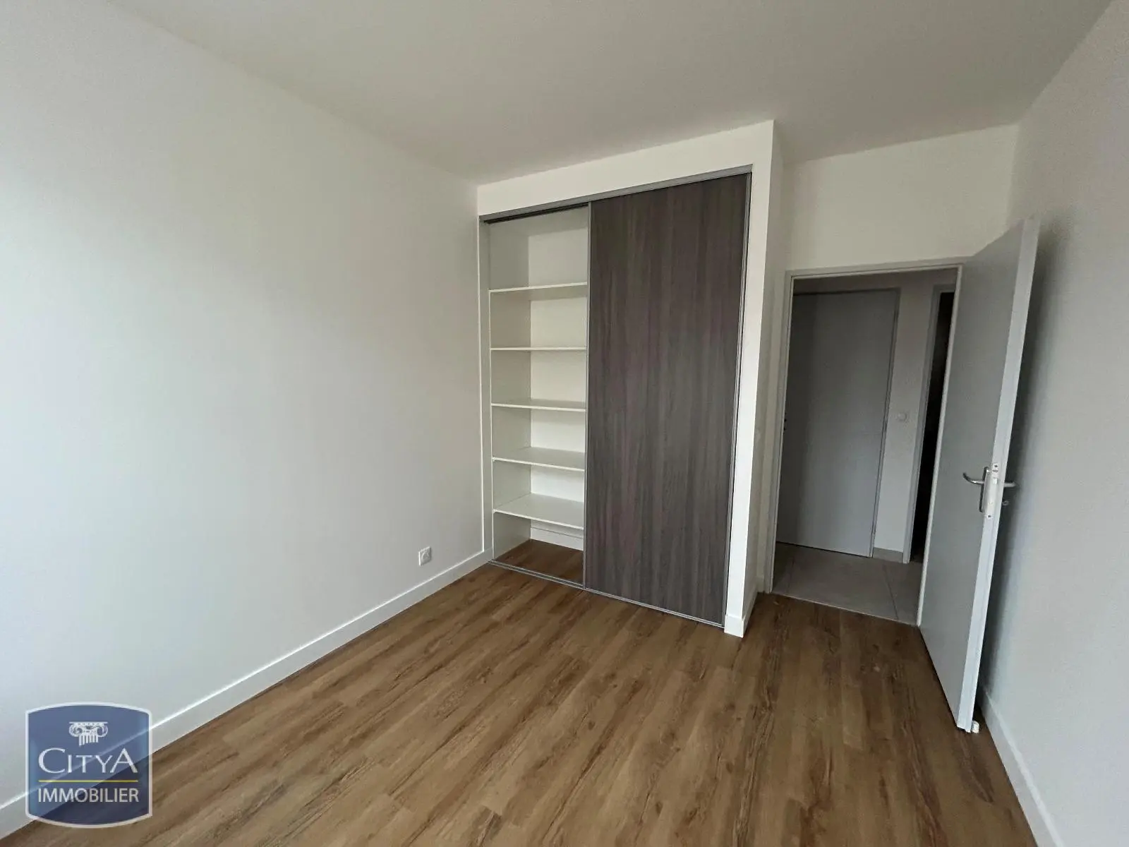 Photo 2 Appartement 3 pièces 75.87m²