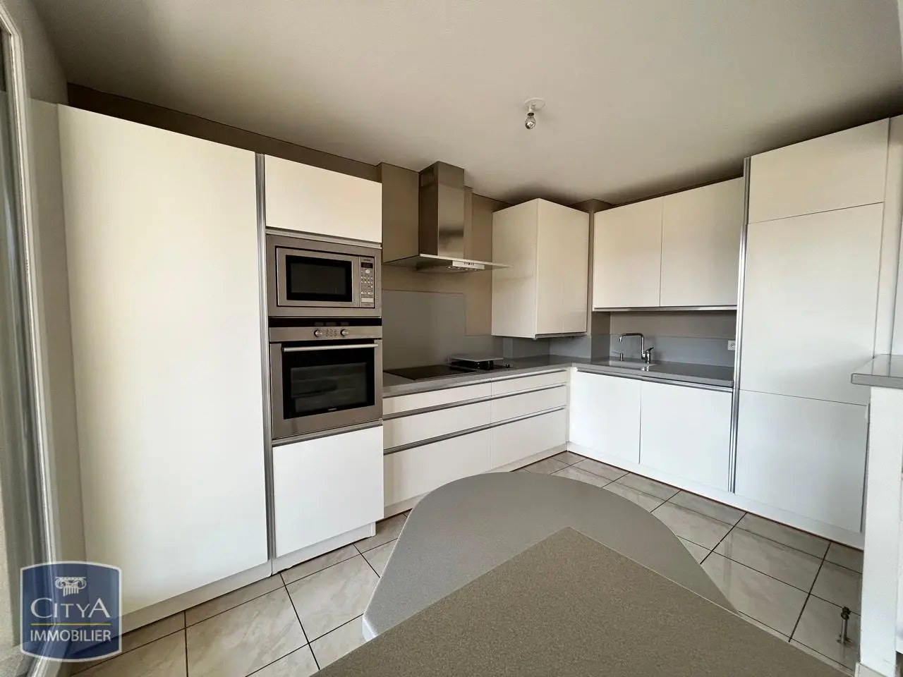 Photo 3 Appartement 4 pièces 119.8m²