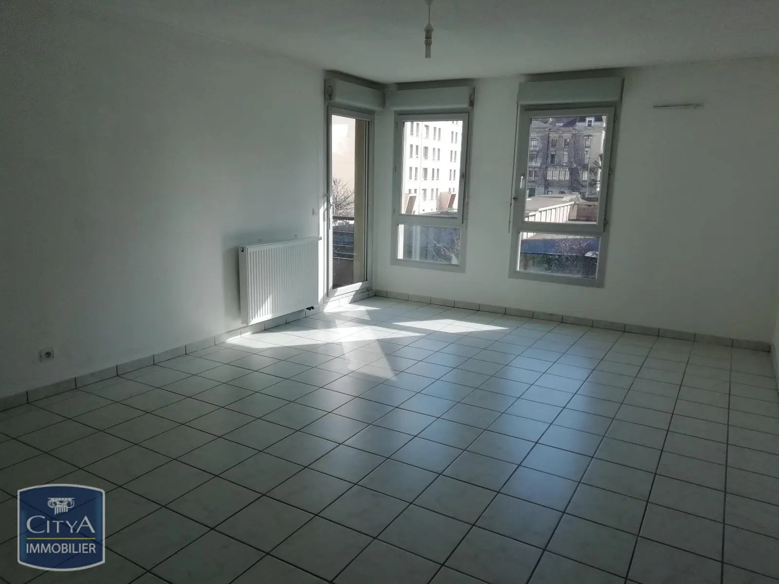 Photo 2 Appartement 4 pièces 83.28m²