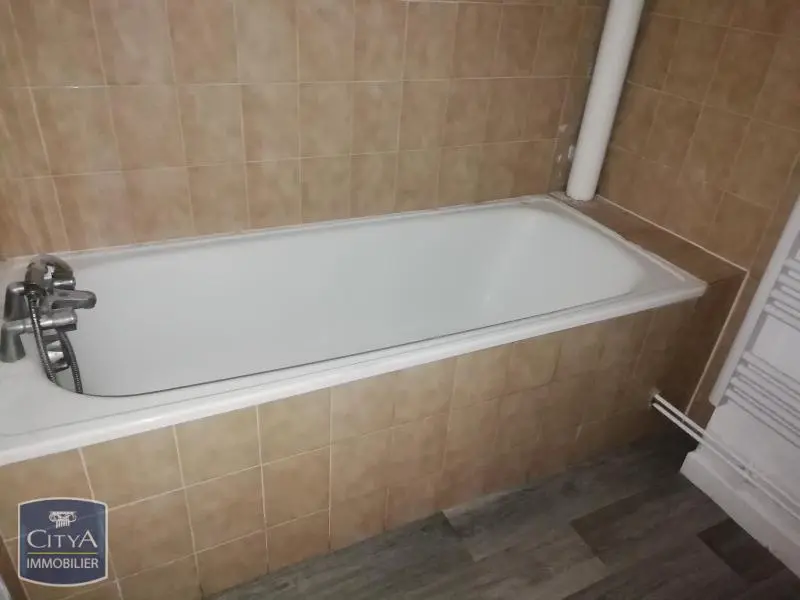 Photo 5 Local Commercial 44.09m²
