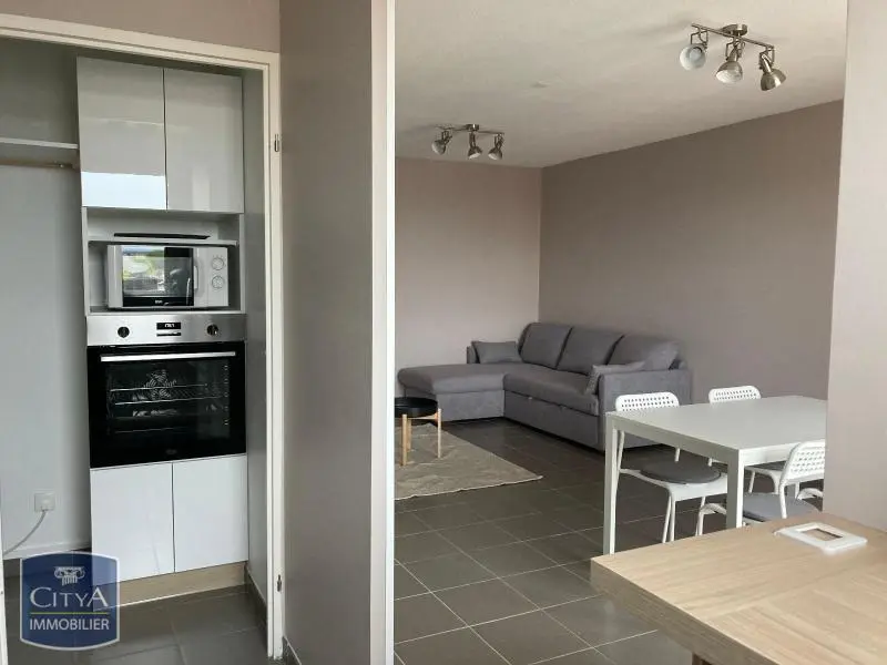 Photo 1 Appartement 2 pièces 50.23m²