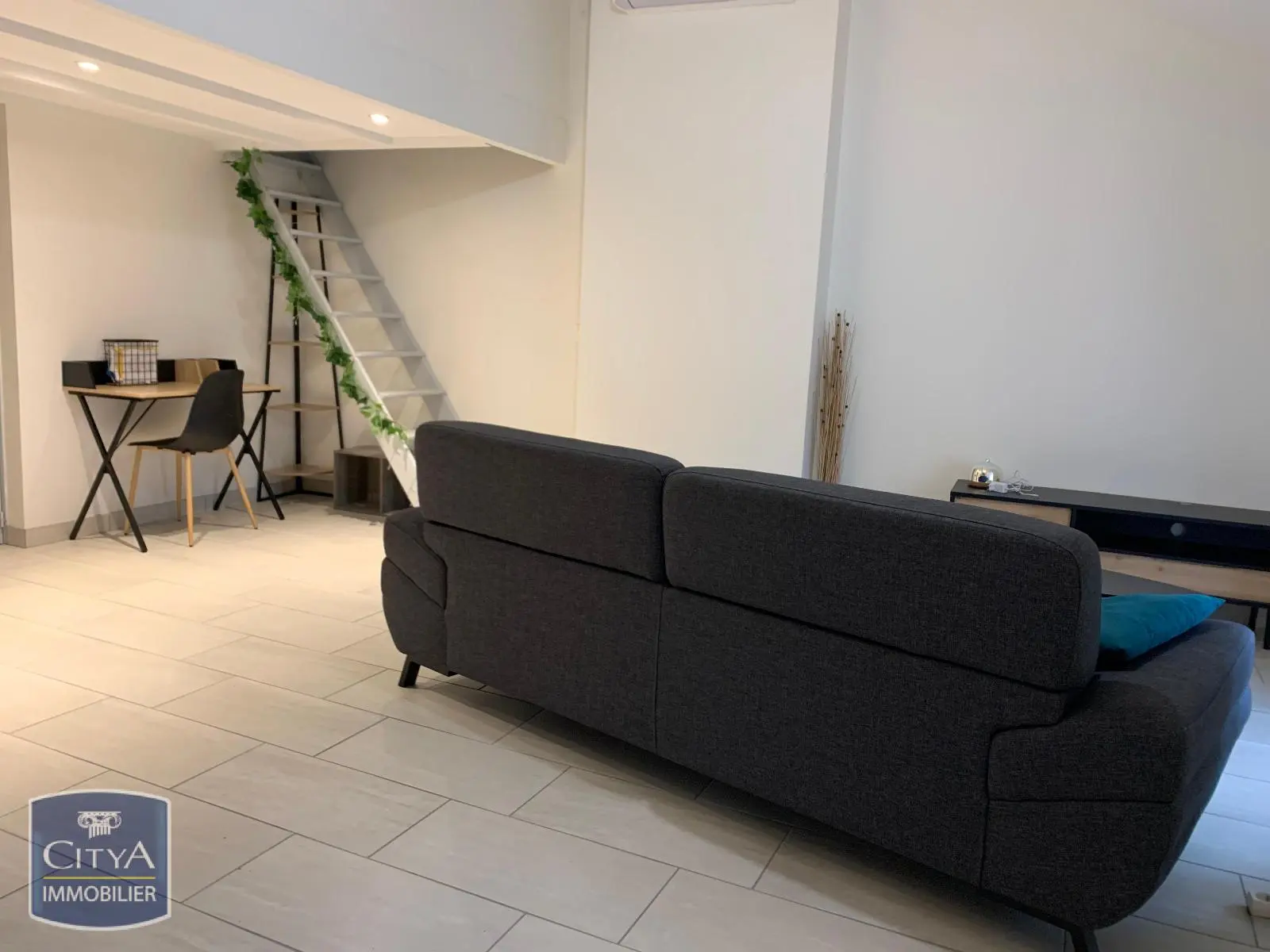 Photo 3 Appartement 2 pièces 47.56m²