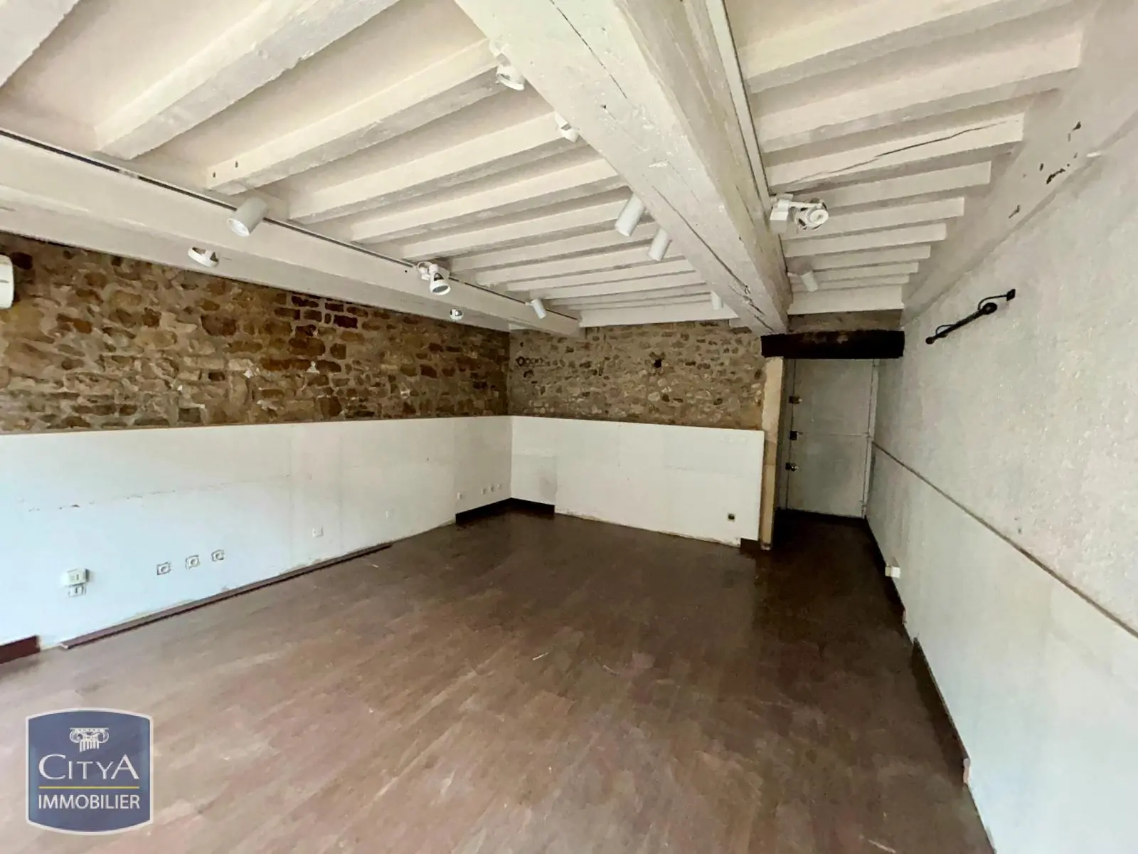 Photo 3 Local Commercial 39.93m²