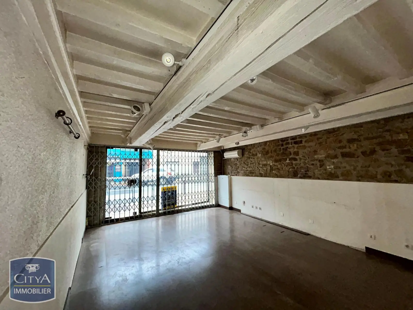 Photo 2 Local Commercial 39.93m²