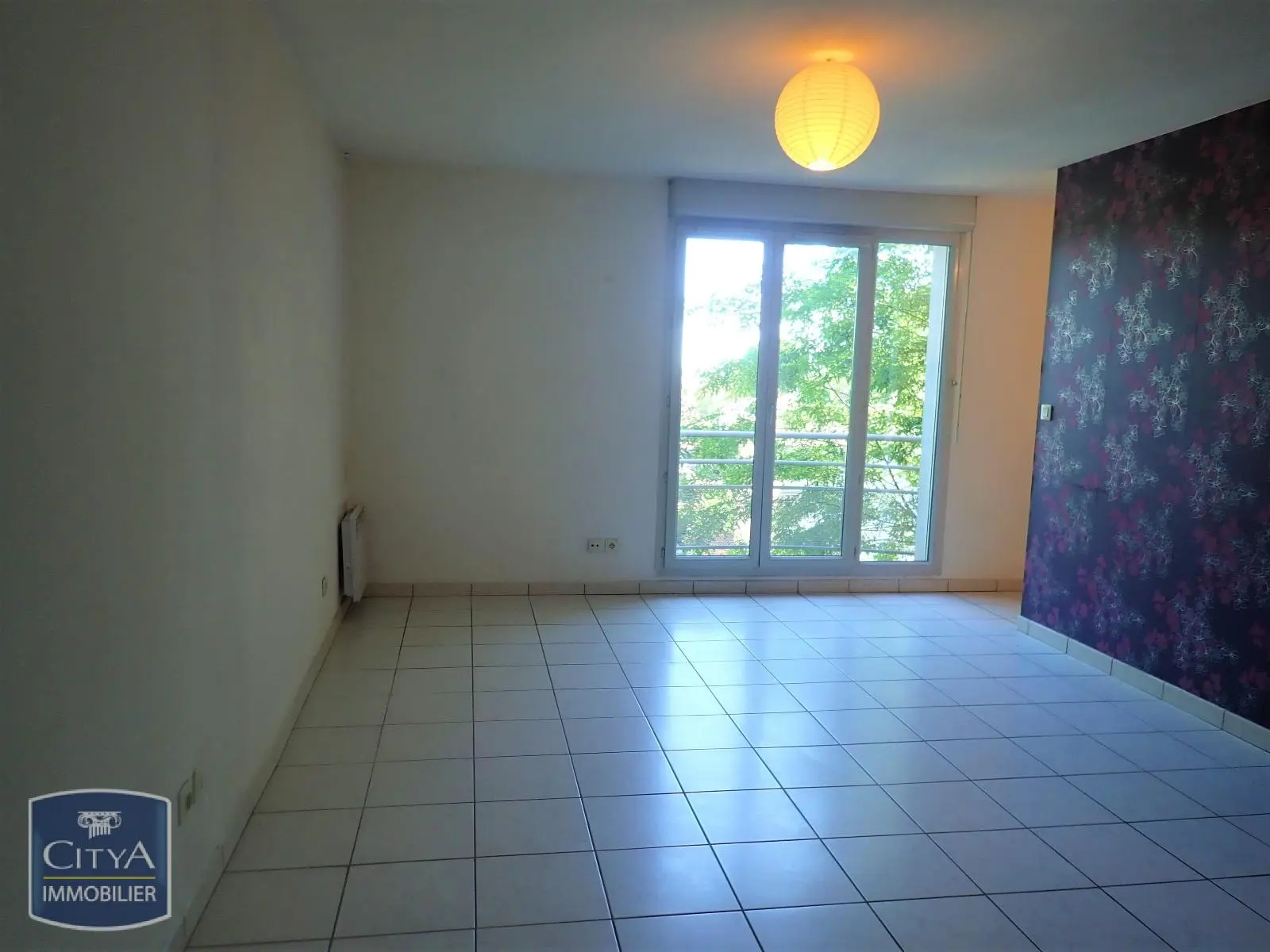 Photo 1 Appartement 1 pièce 34.85m²