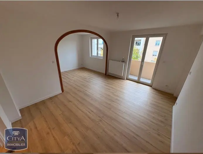 Photo 1 Appartement 4 pièces 64.23m²