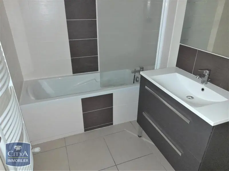 Photo 3 Appartement 3 pièces 65.75m²