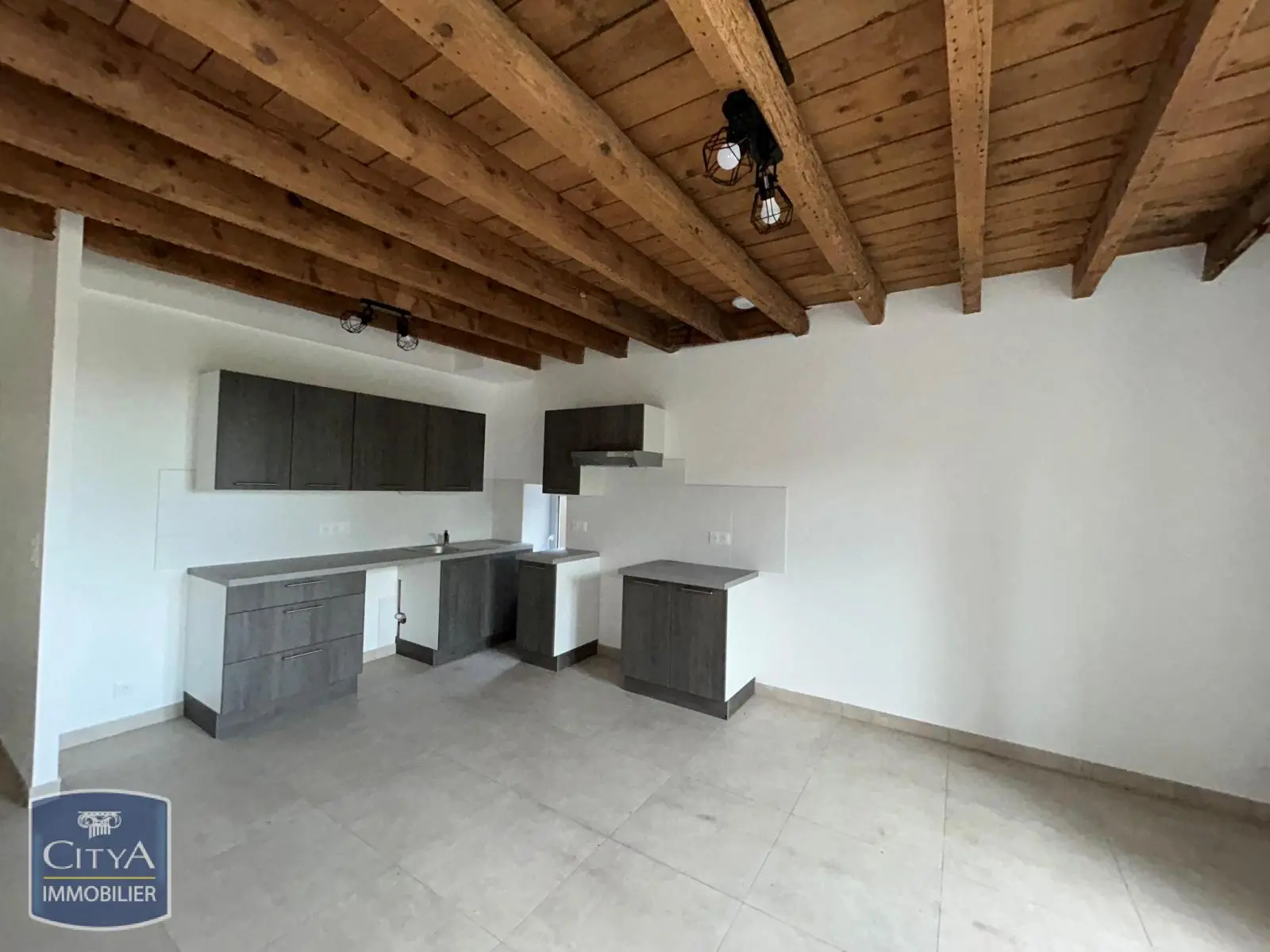 Photo 2 Appartement 4 pièces 75.08m²