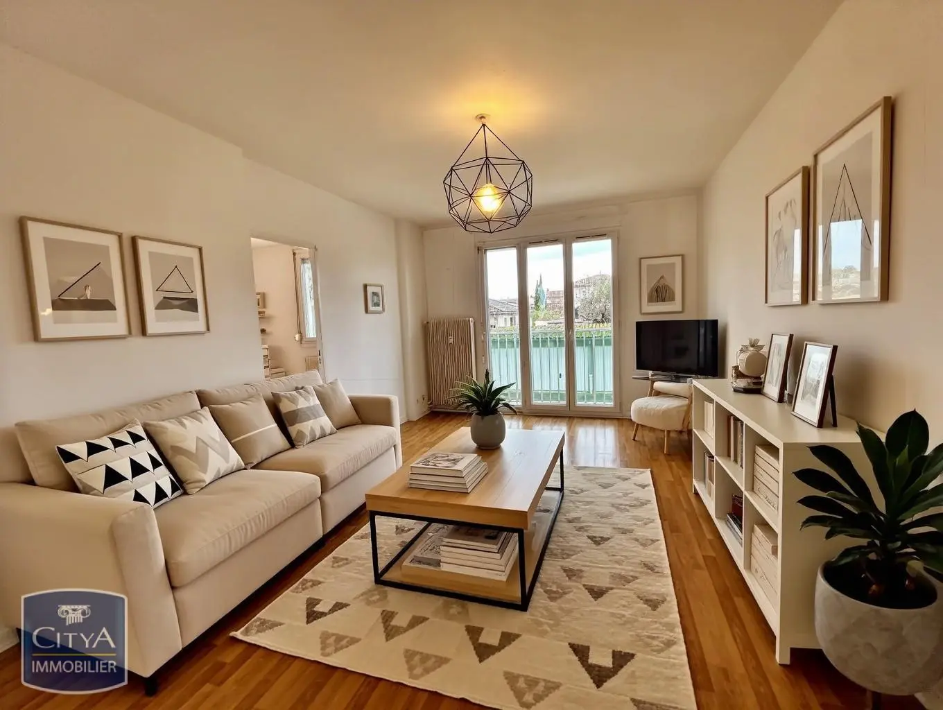 Photo 1 Appartement 3 pièces 65m²