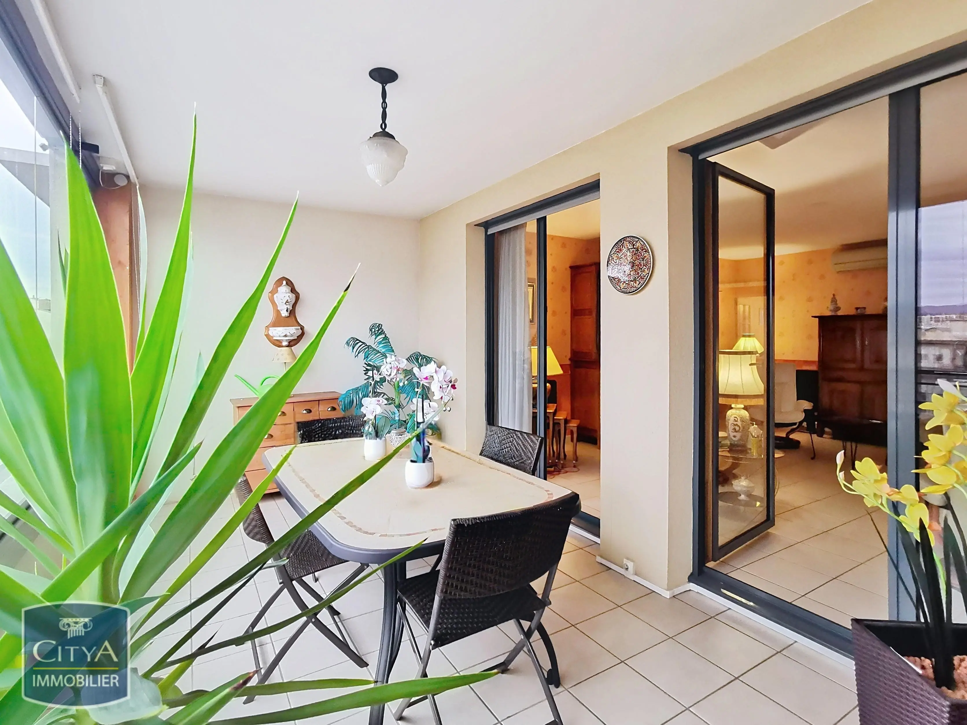 Photo 1 Appartement 3 pièces 96m²