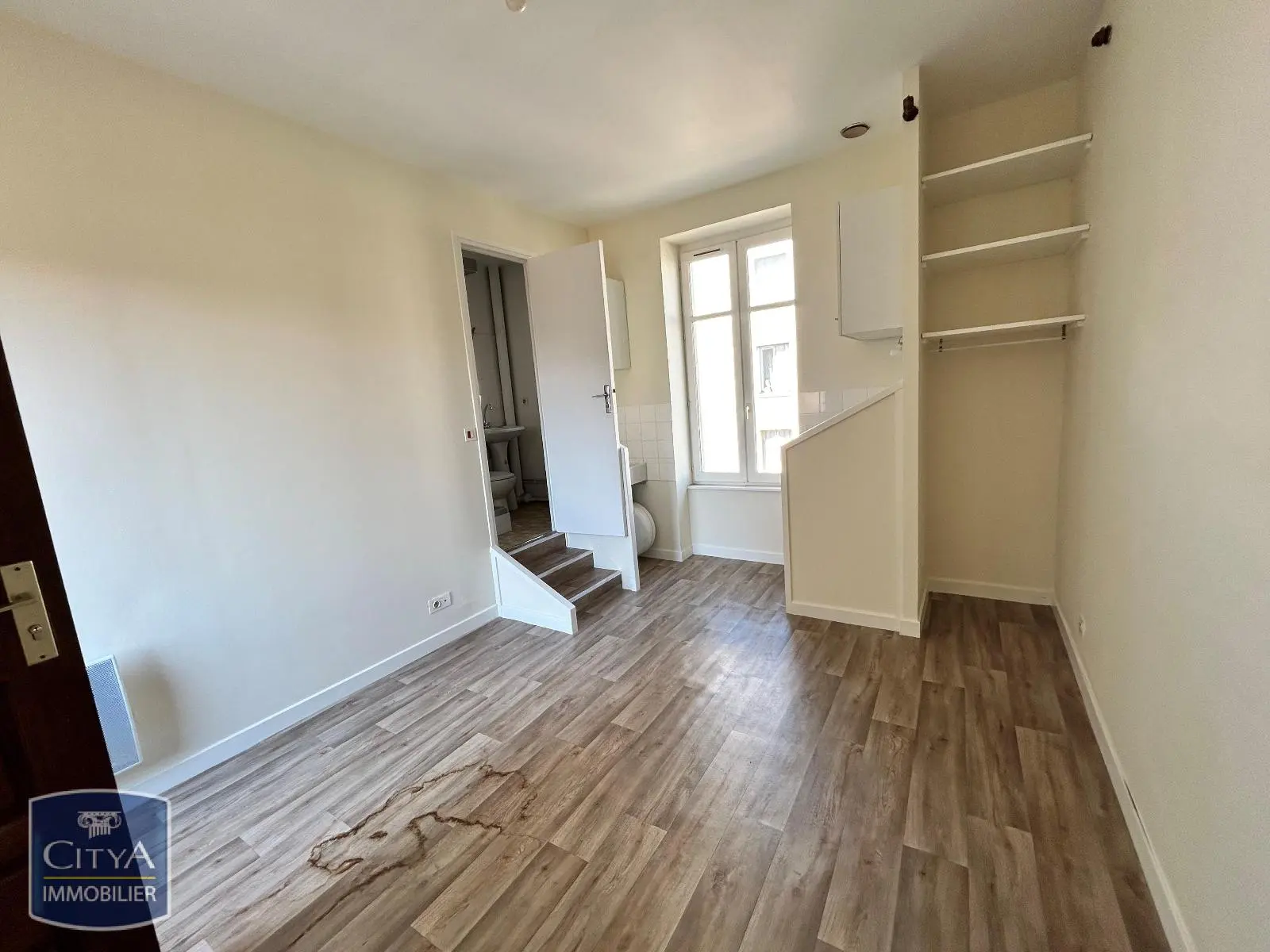 Photo 2 Appartement 1 pièce 15m²