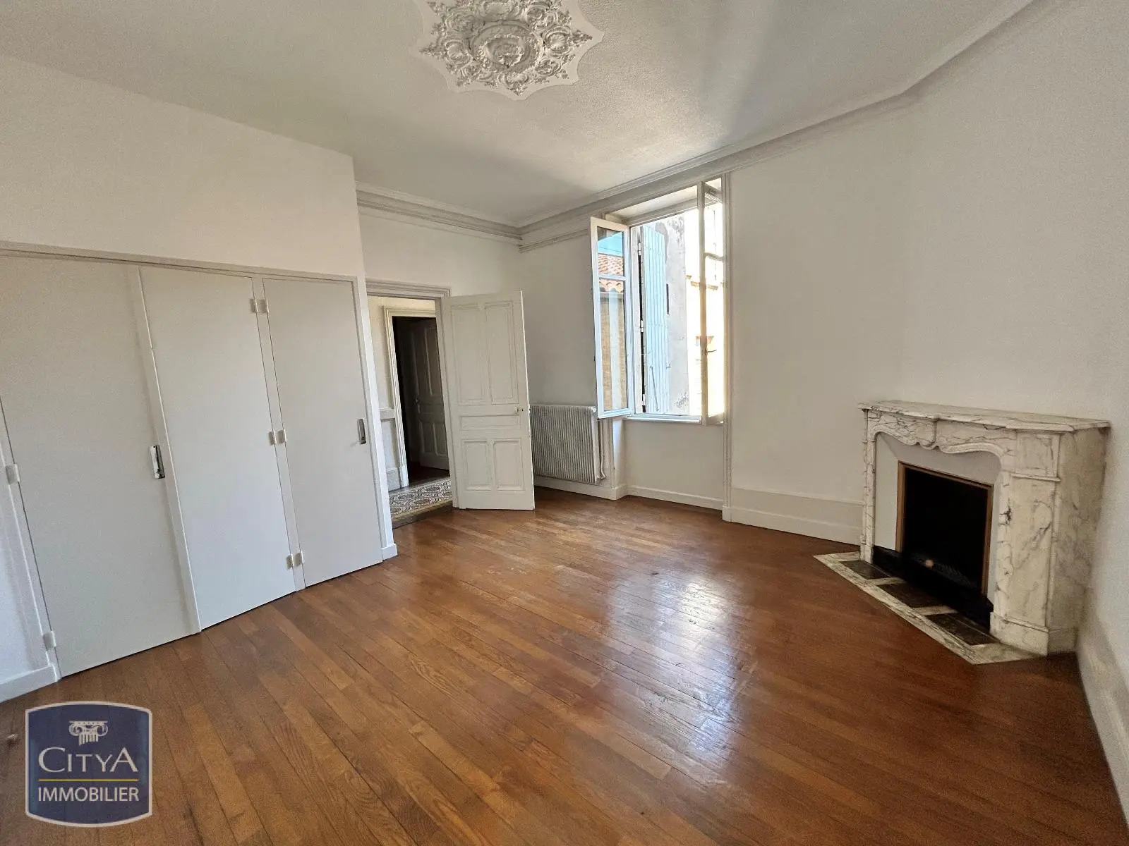 Photo 1 Appartement 3 pièces 84m²
