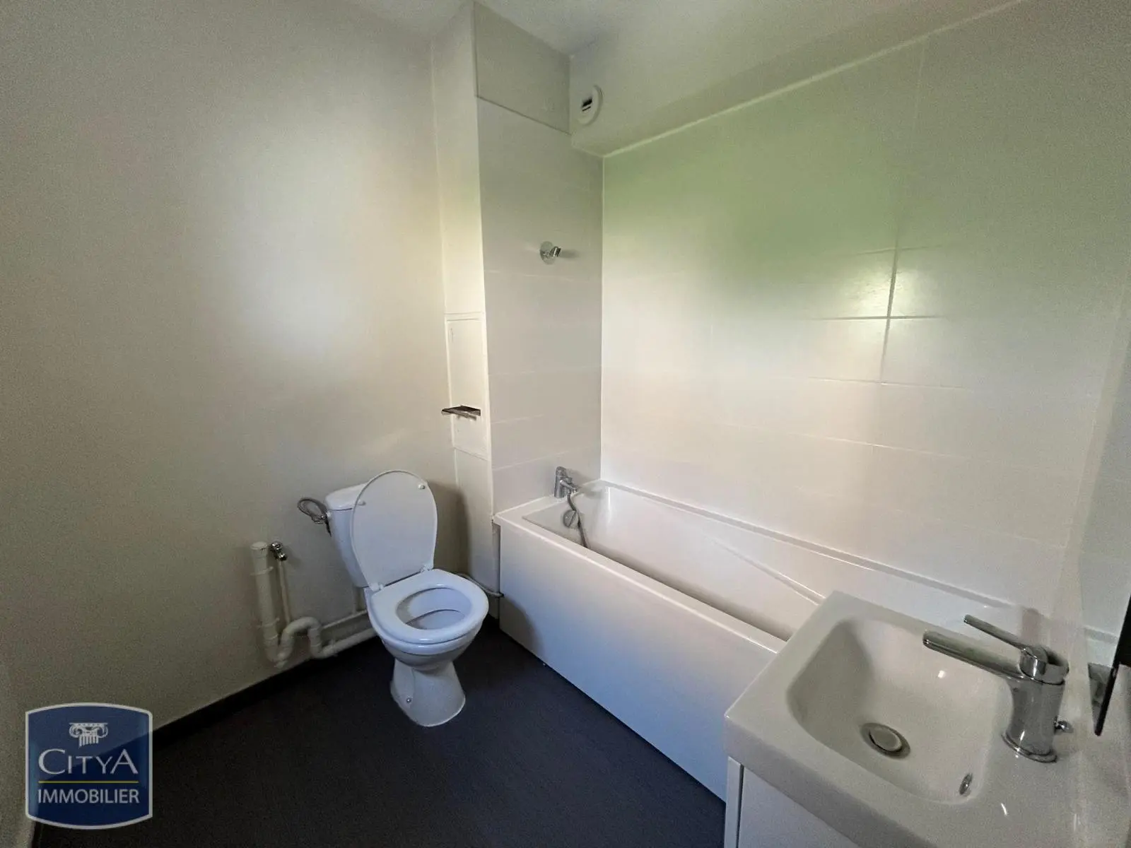 Photo 2 Appartement 1 pièce 29.93m²