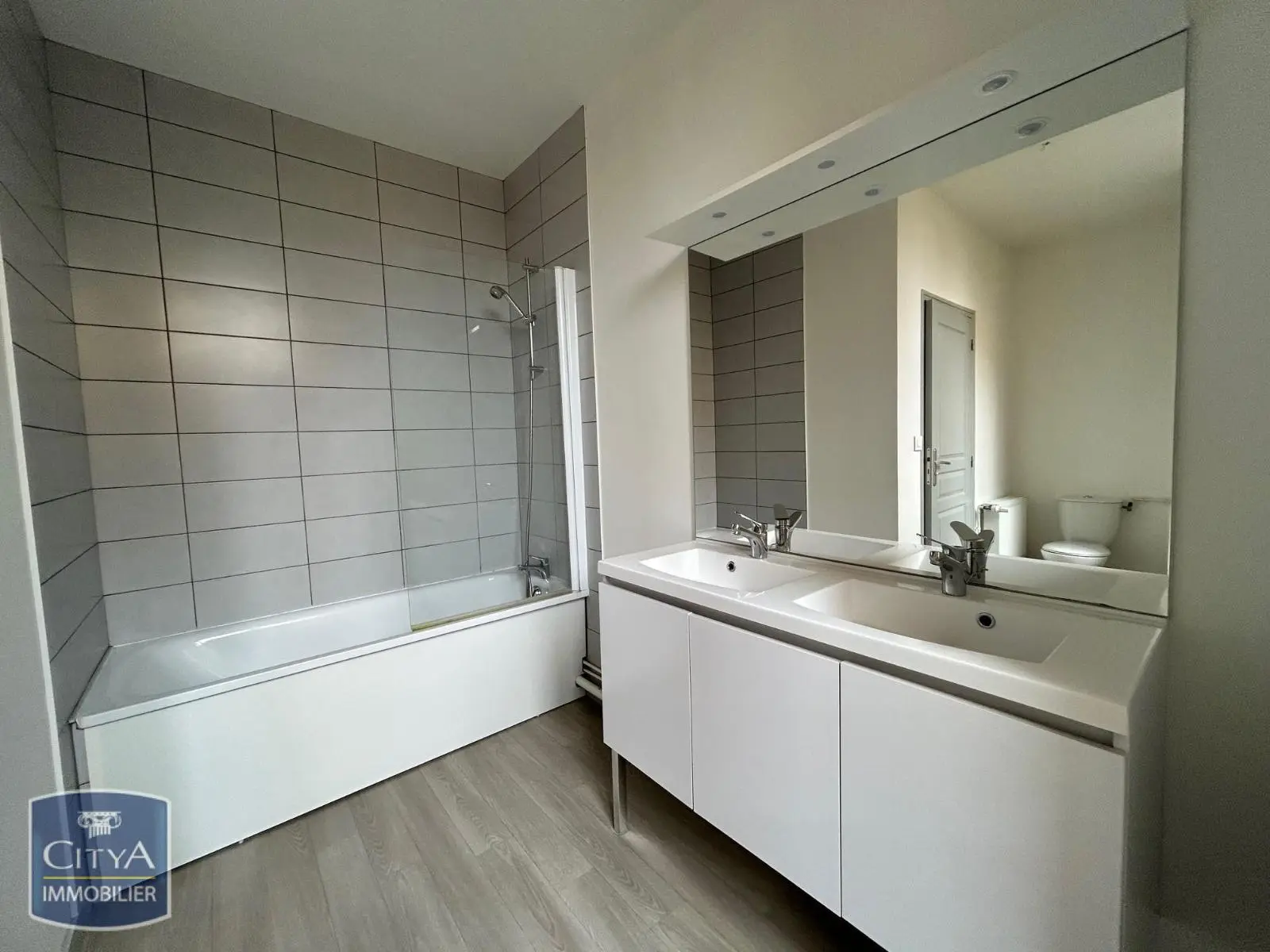 Photo 6 pour Appartement 4 pièces 119.36m² Photo 6 Appartement 4 pièces 119.36m²