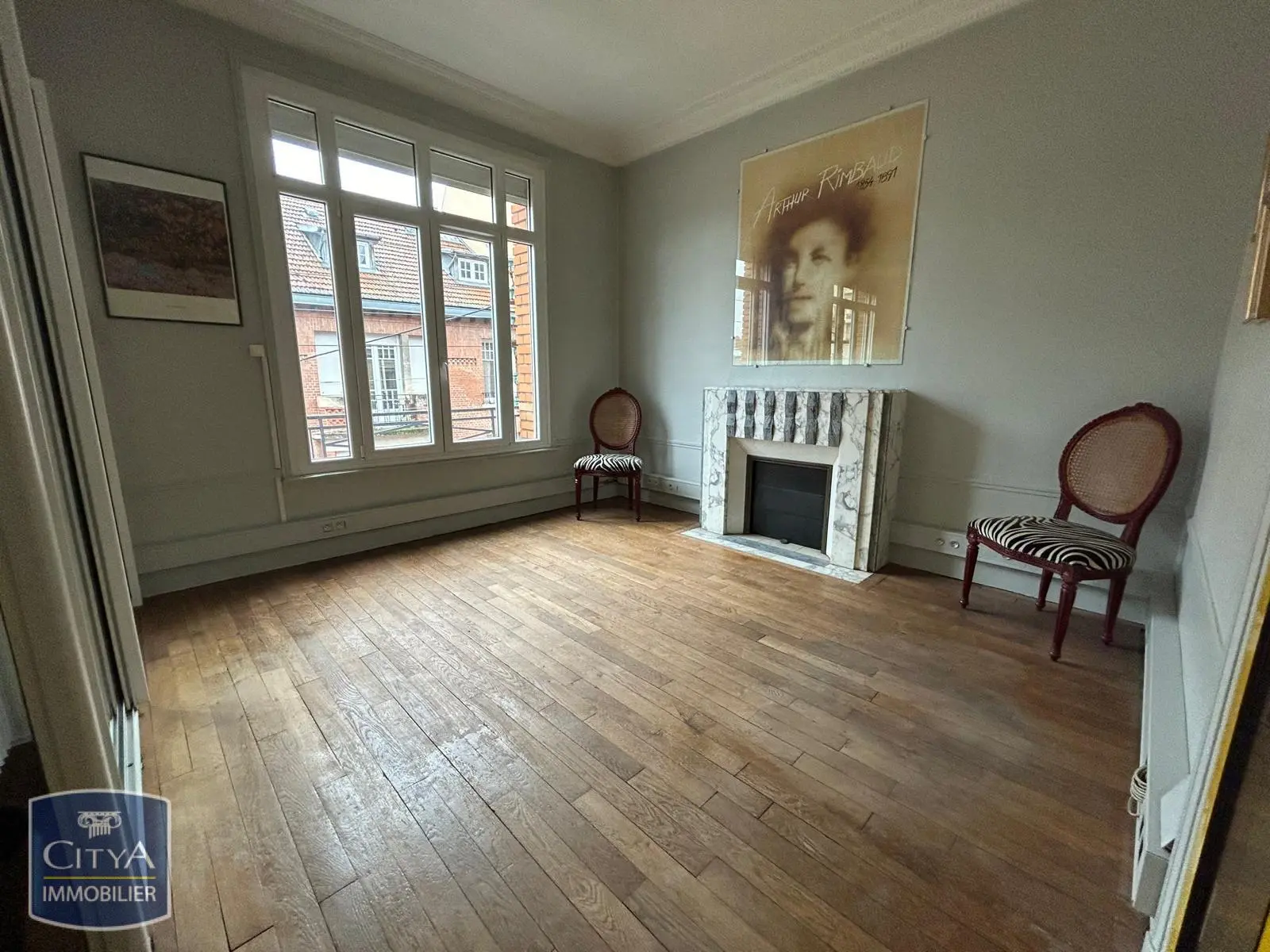 Photo 2 Local Professionnel