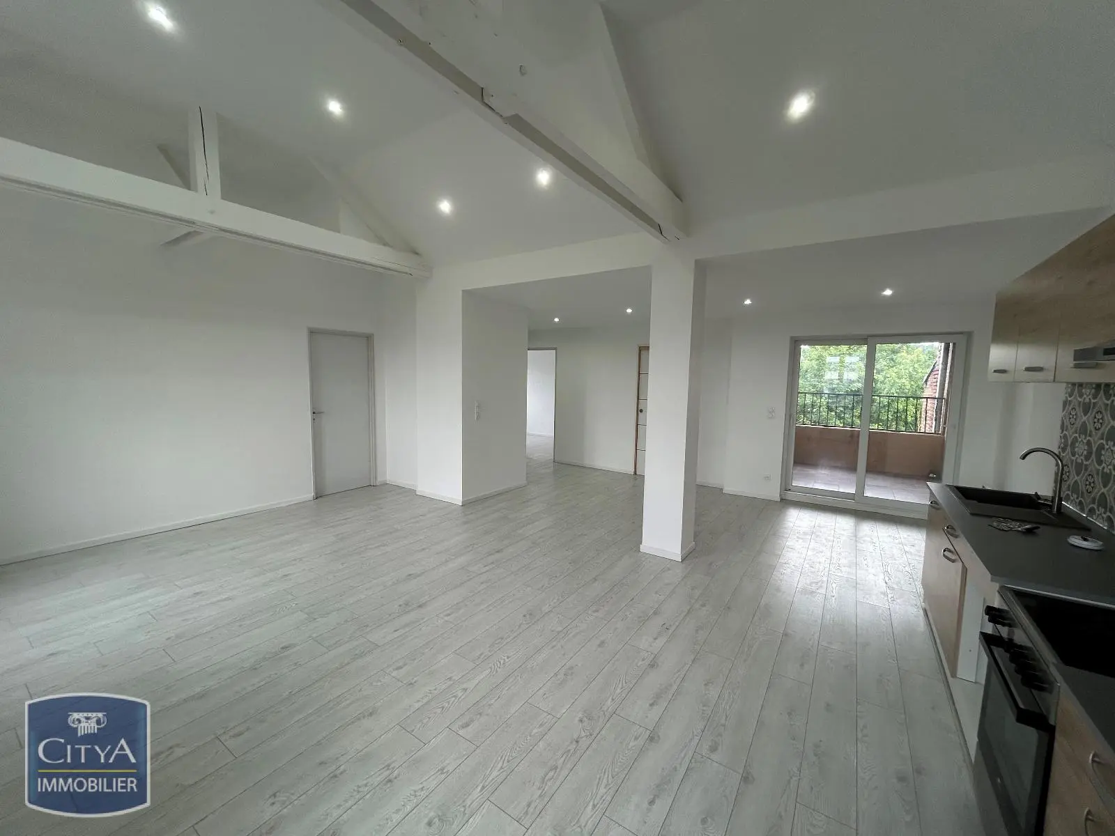 Photo 2 Appartement 3 pièces 77.92m²