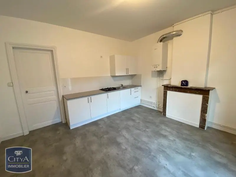 Photo 3 Appartement 1 pièce 45.68m²