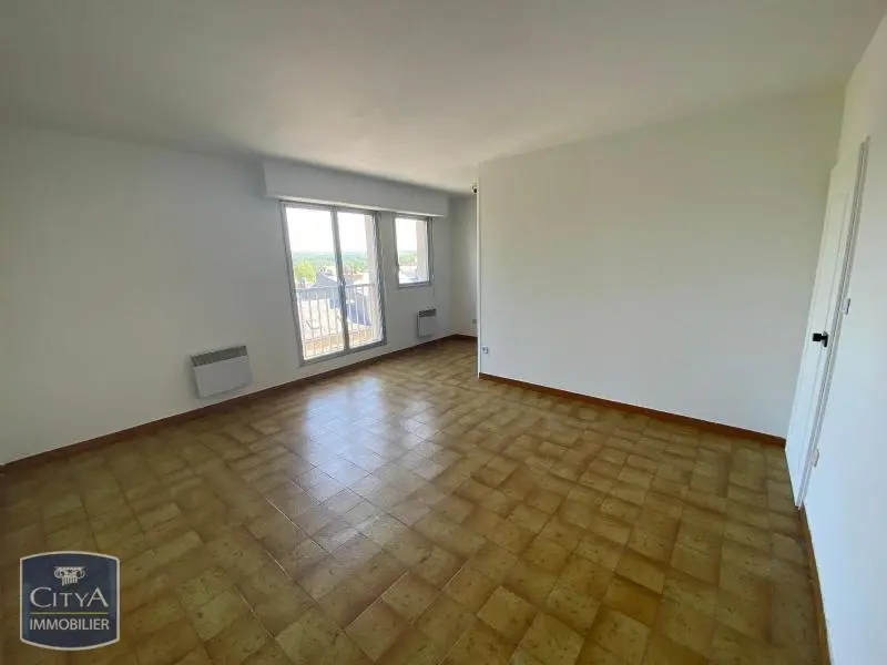 Photo 1 Appartement 1 pièce 35.32m²
