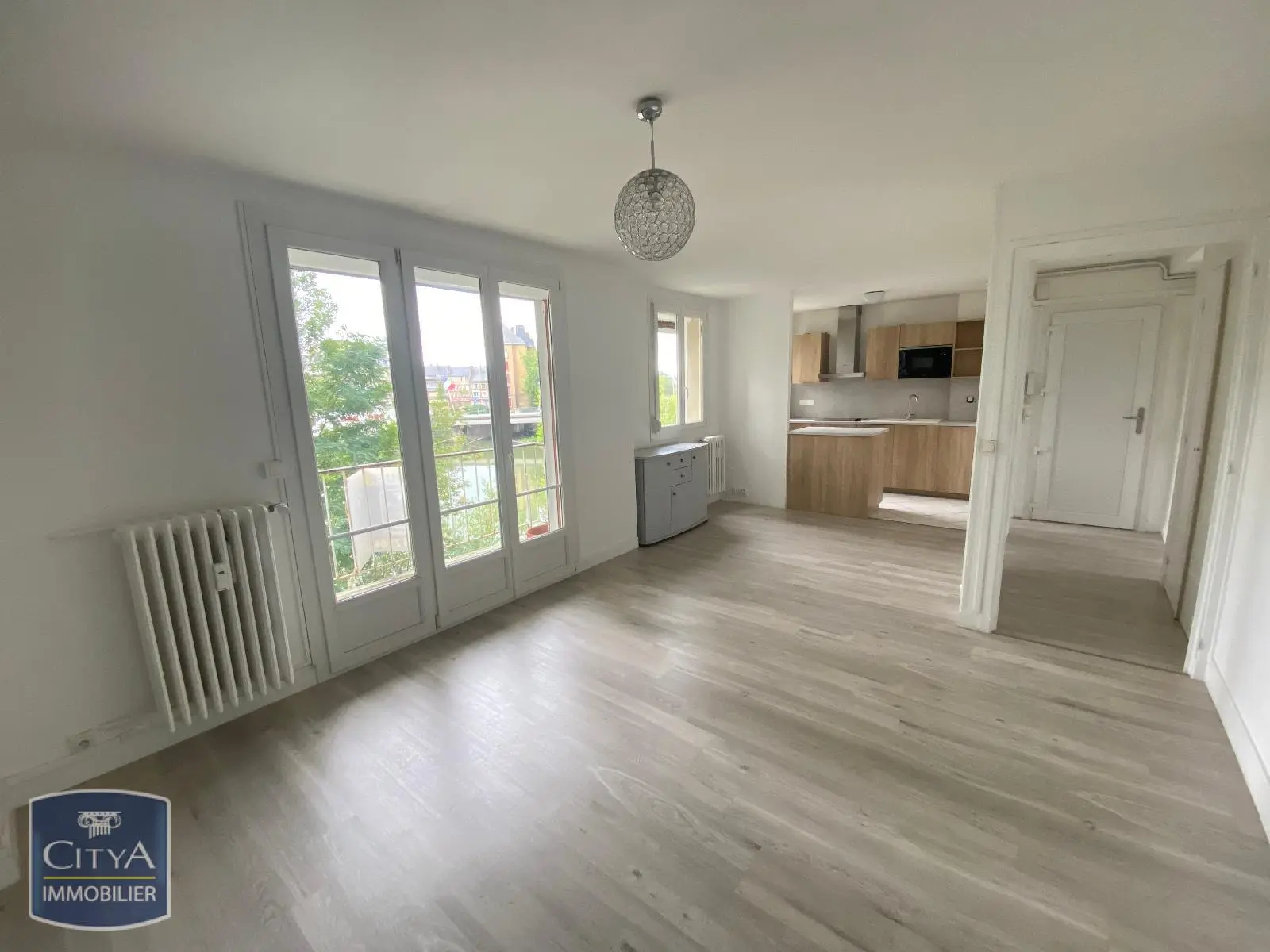 Photo 1 Appartement 3 pièces 61.49m²