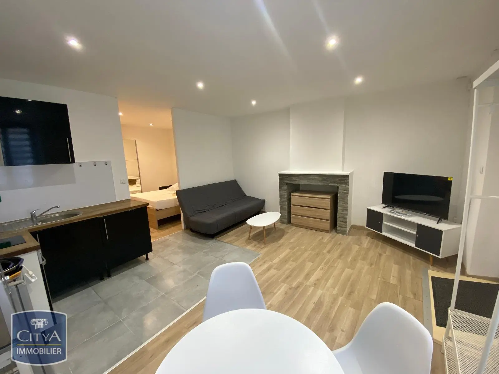 Photo 1 Appartement 1 pièce 32.18m²