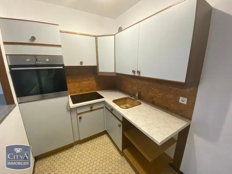 Photo 6 Appartement 1 pièce 45.97m²