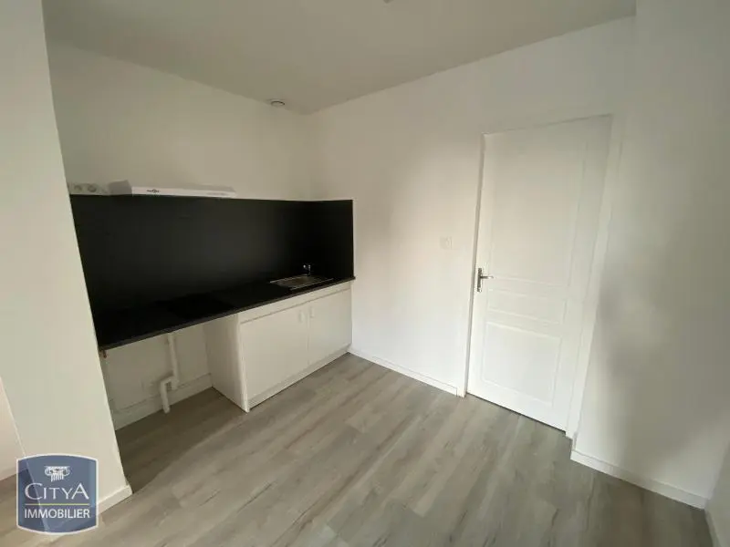 Photo 4 Appartement 1 pièce 24.39m²