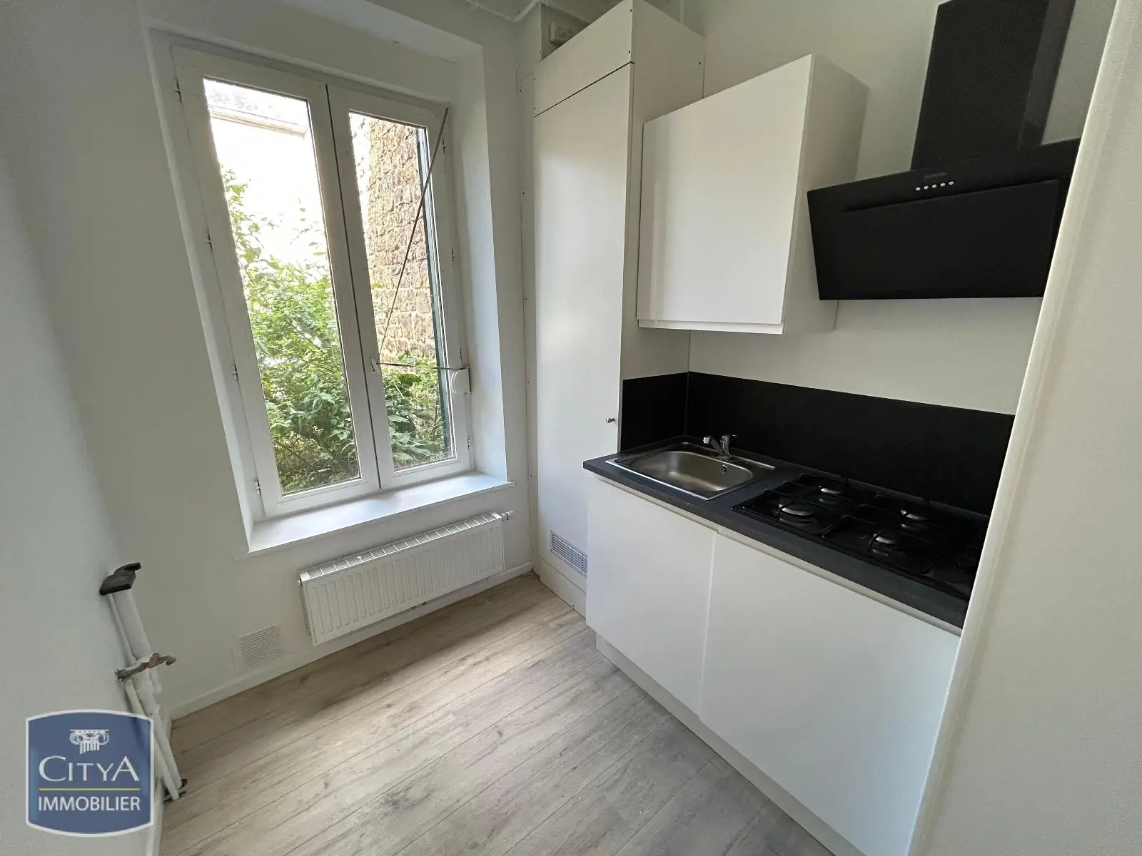 Photo 1 Appartement 1 pièce 19.47m²