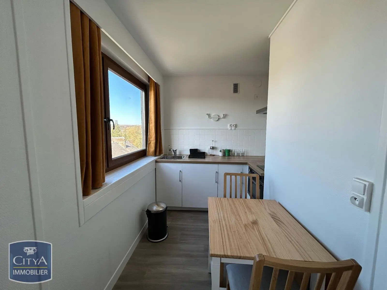 Photo 1 Appartement 1 pièce 28.79m²