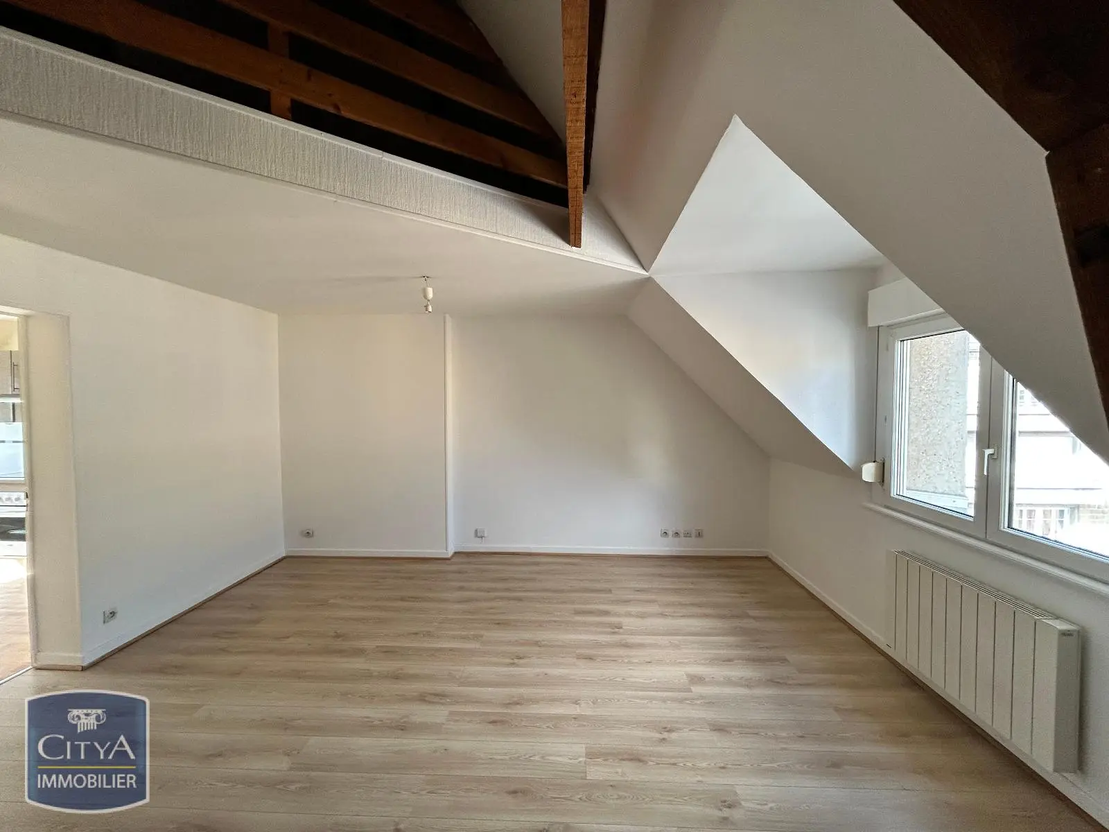 Photo 1 Appartement 1 pièce 43.01m²