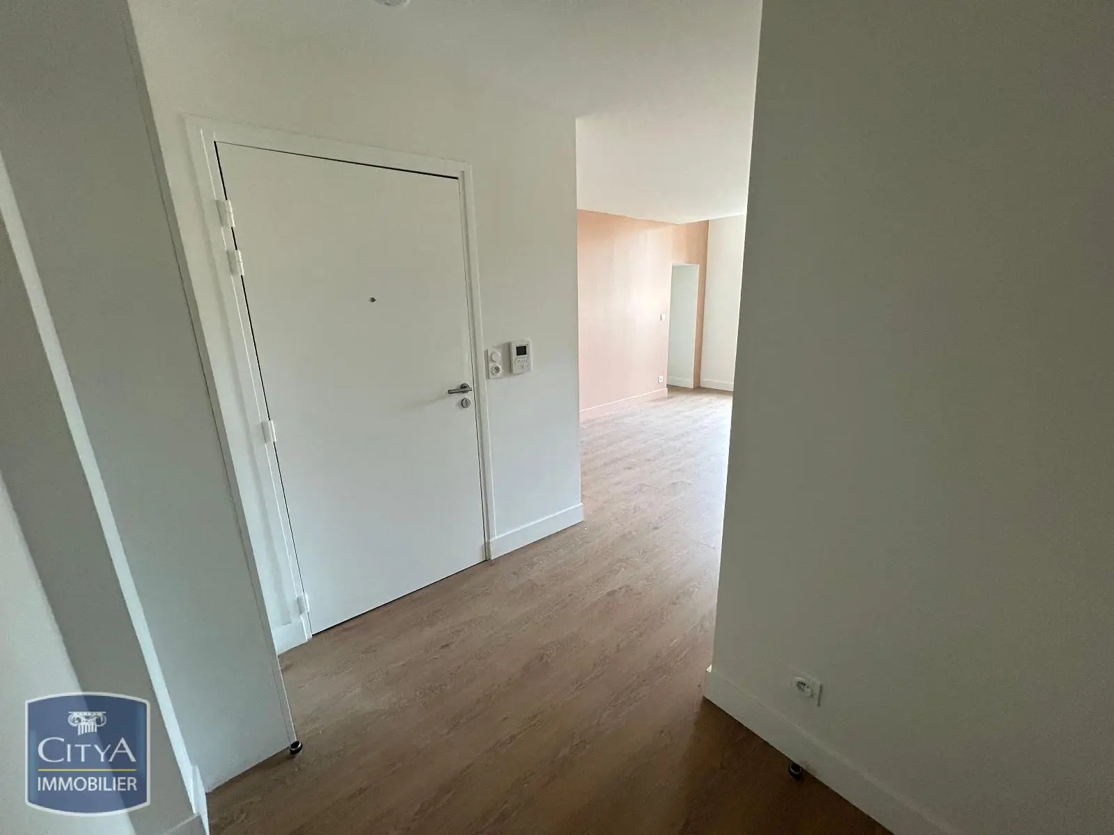 Photo 6 Appartement 1 pièce 29.78m²