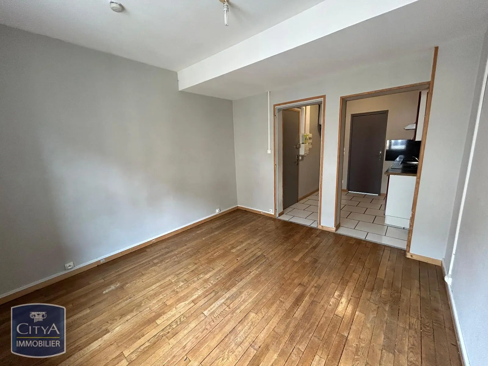 Photo 1 Appartement 1 pièce 21.35m²