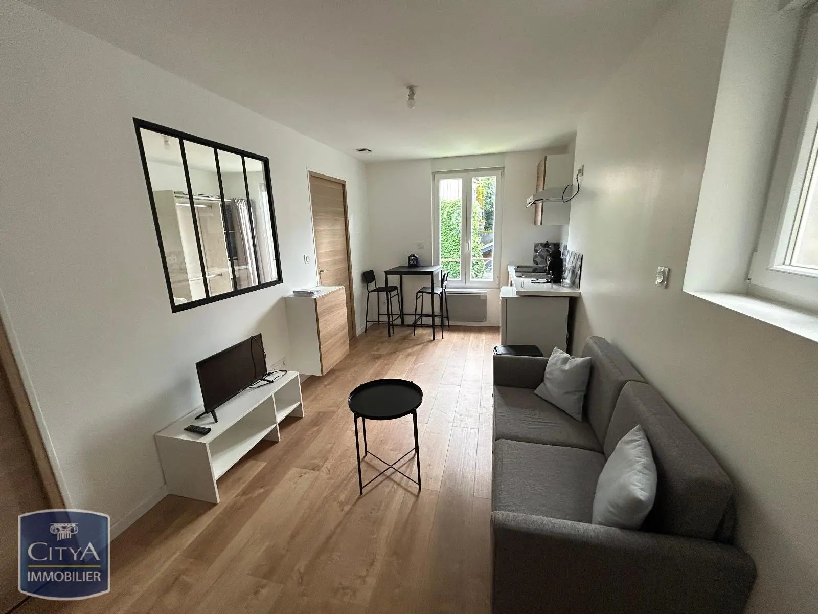 Photo 1 Appartement 2 pièces 27.22m²