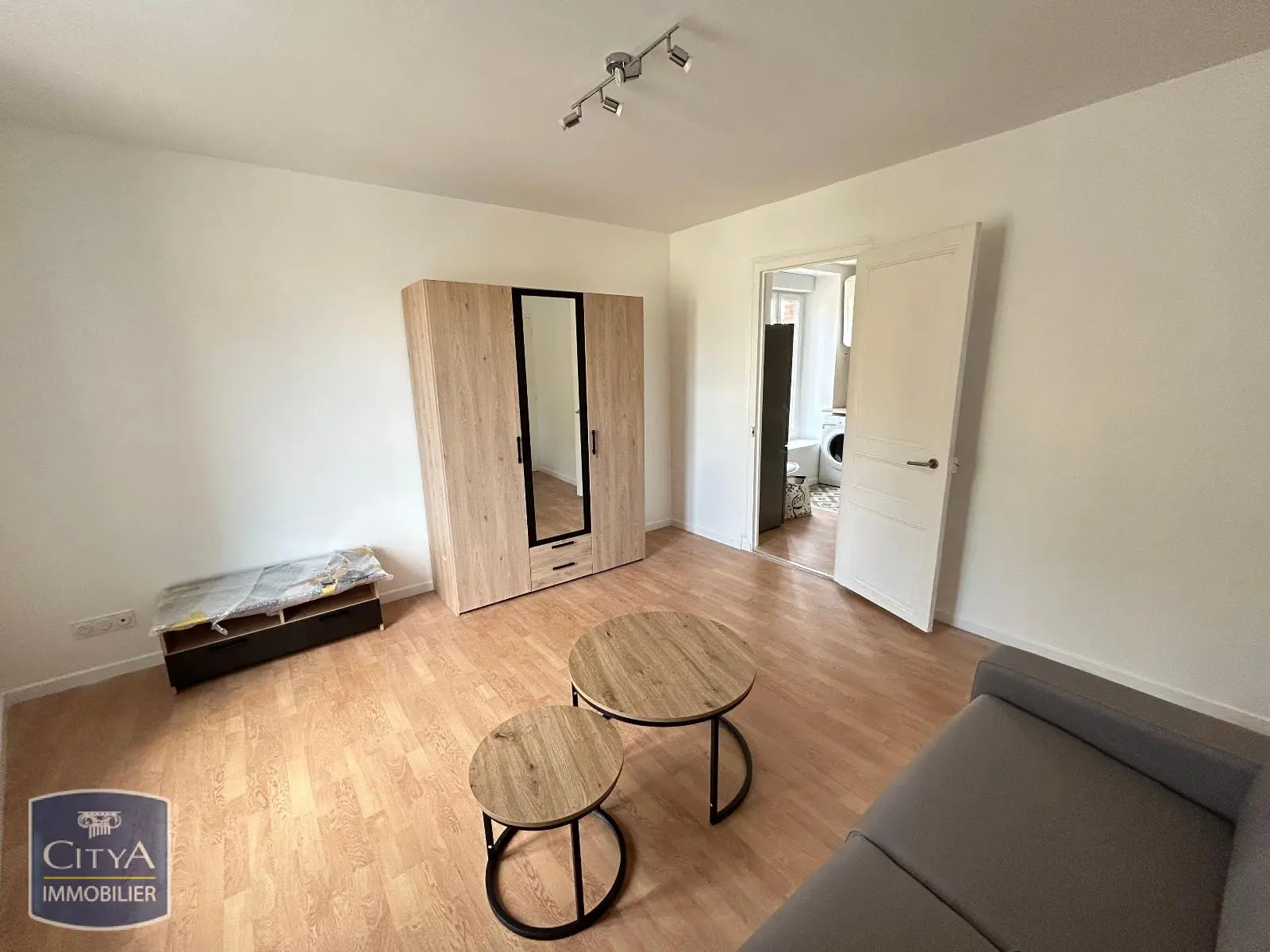 Photo 2 Appartement 1 pièce 29.4m²
