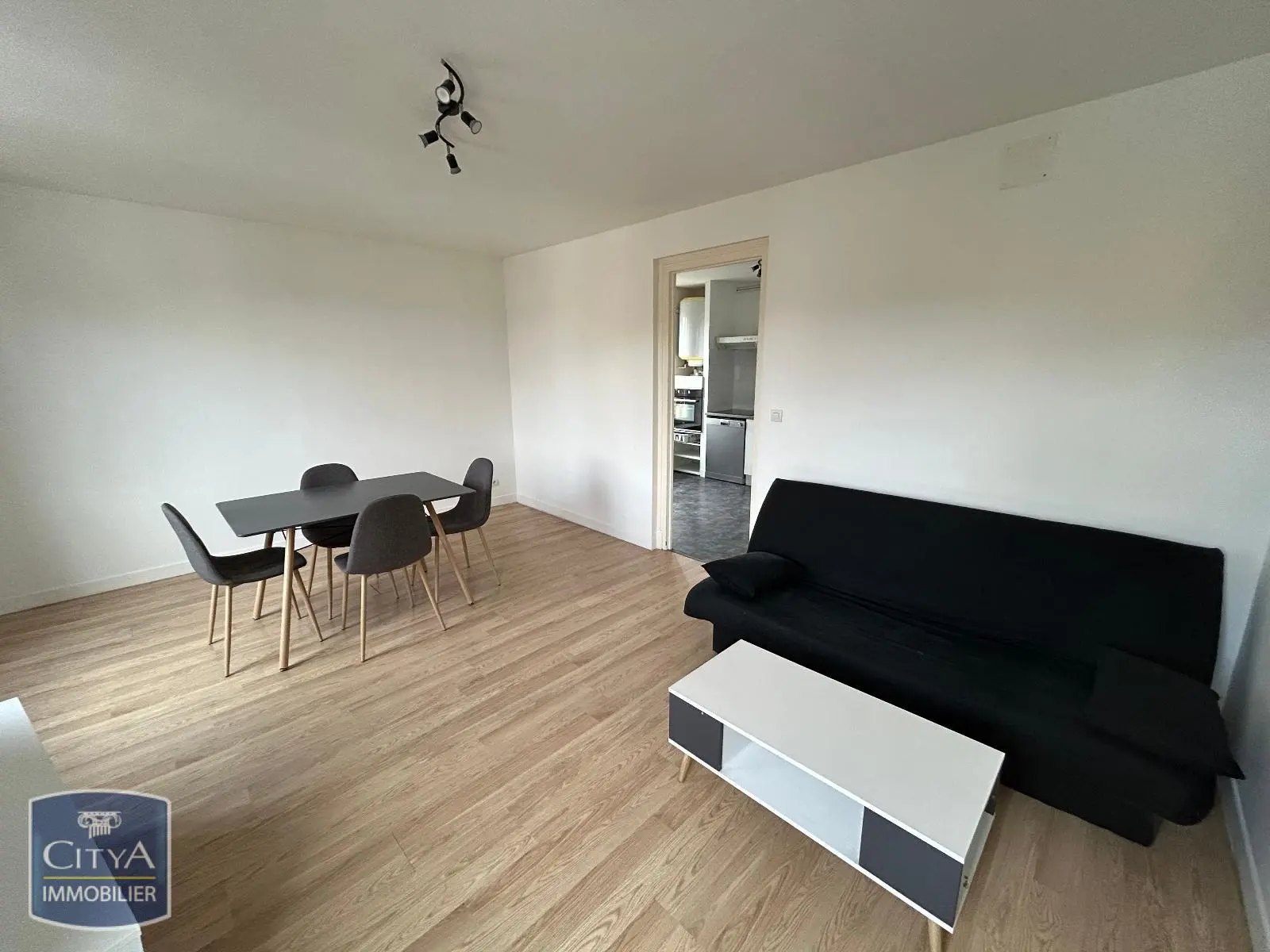 Photo 2 Appartement 2 pièces 54.58m²