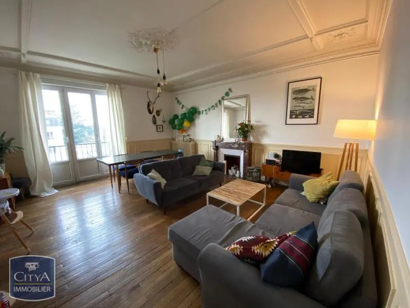 Photo 1 Appartement 4 pièces 106.27m²